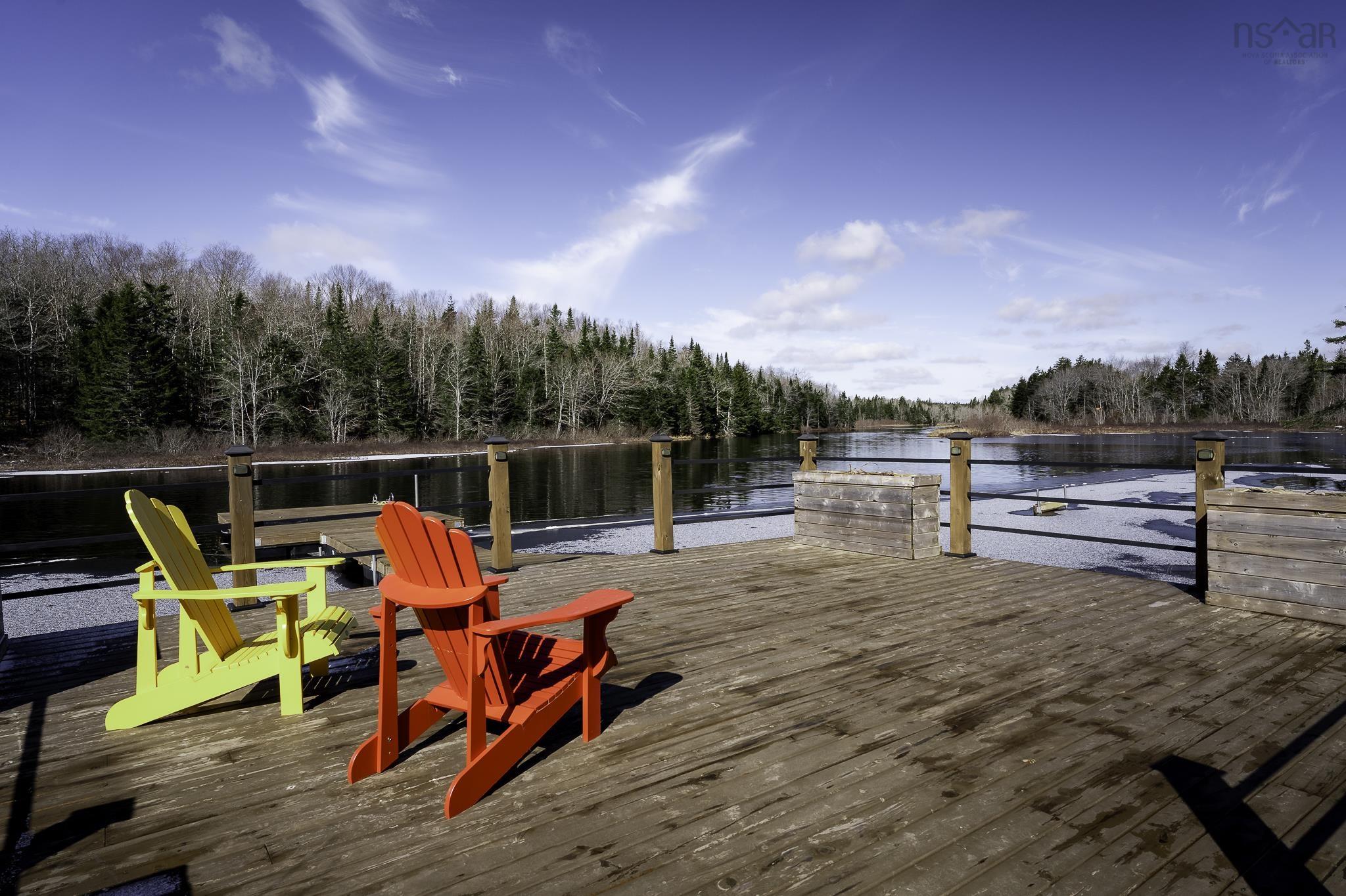 $1,389,000.00: 1290 McCabe Lake Drive, Middle Sackville