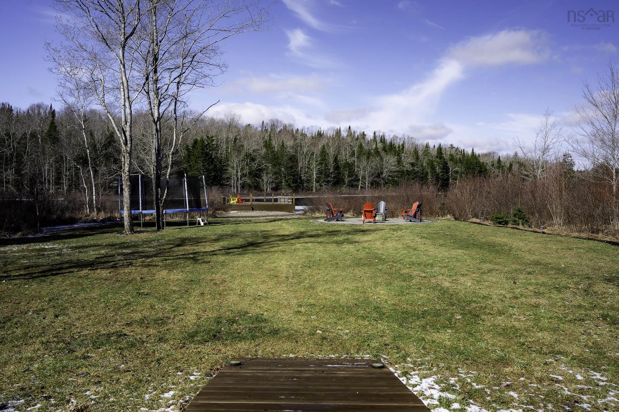 $1,389,000.00: 1290 McCabe Lake Drive, Middle Sackville