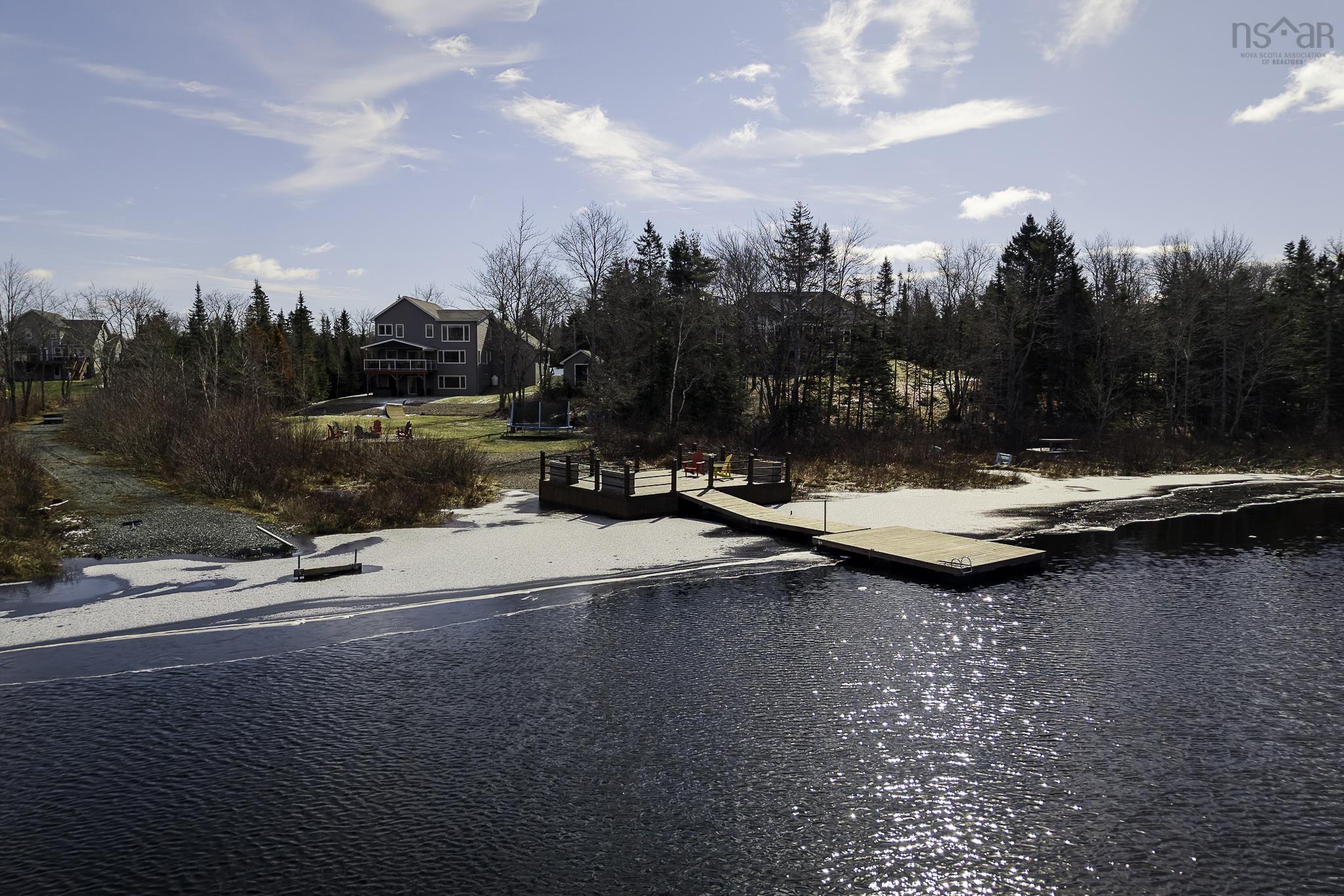 $1,389,000.00: 1290 McCabe Lake Drive, Middle Sackville