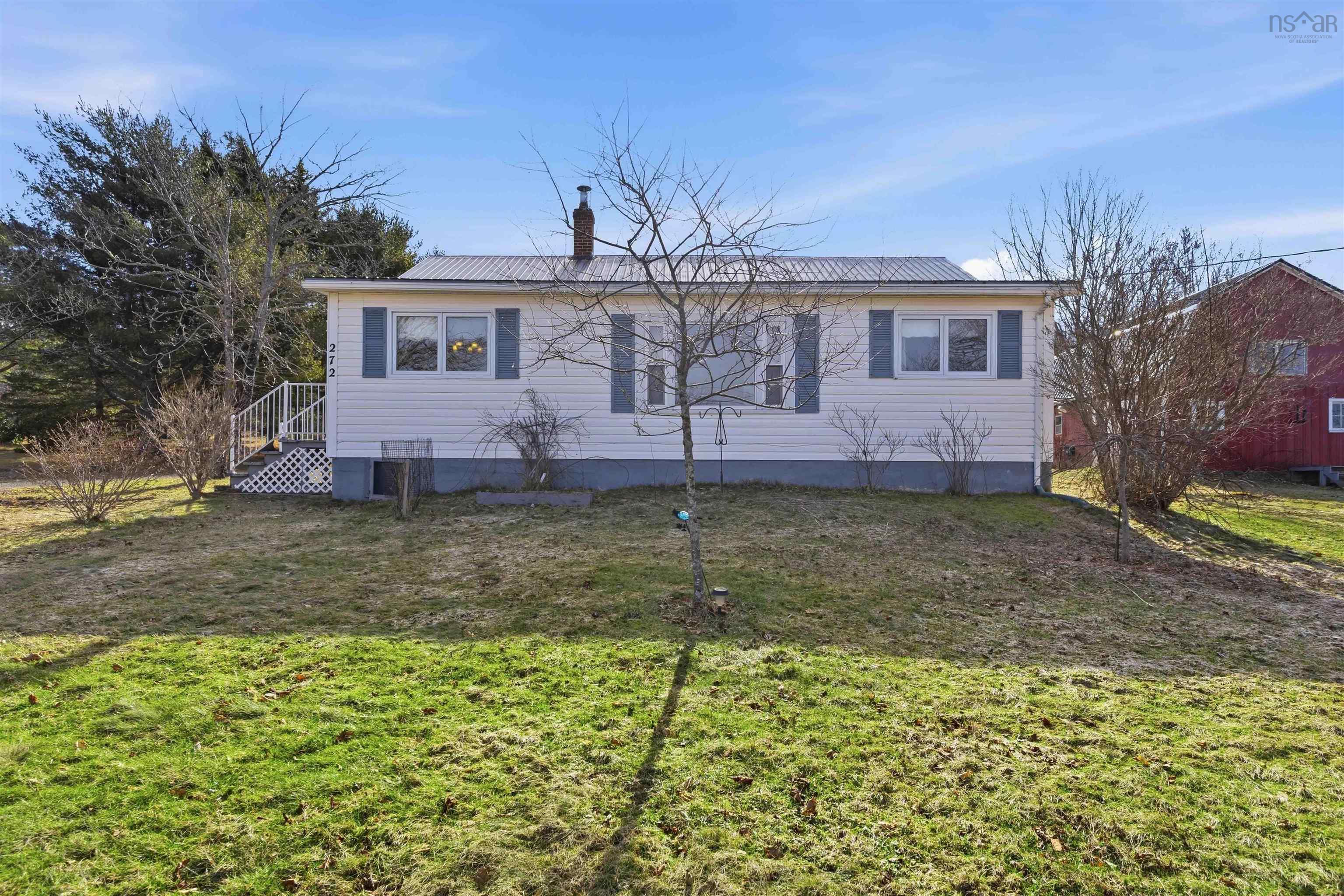 $279,900.00: 272 Highway 201, Moschelle