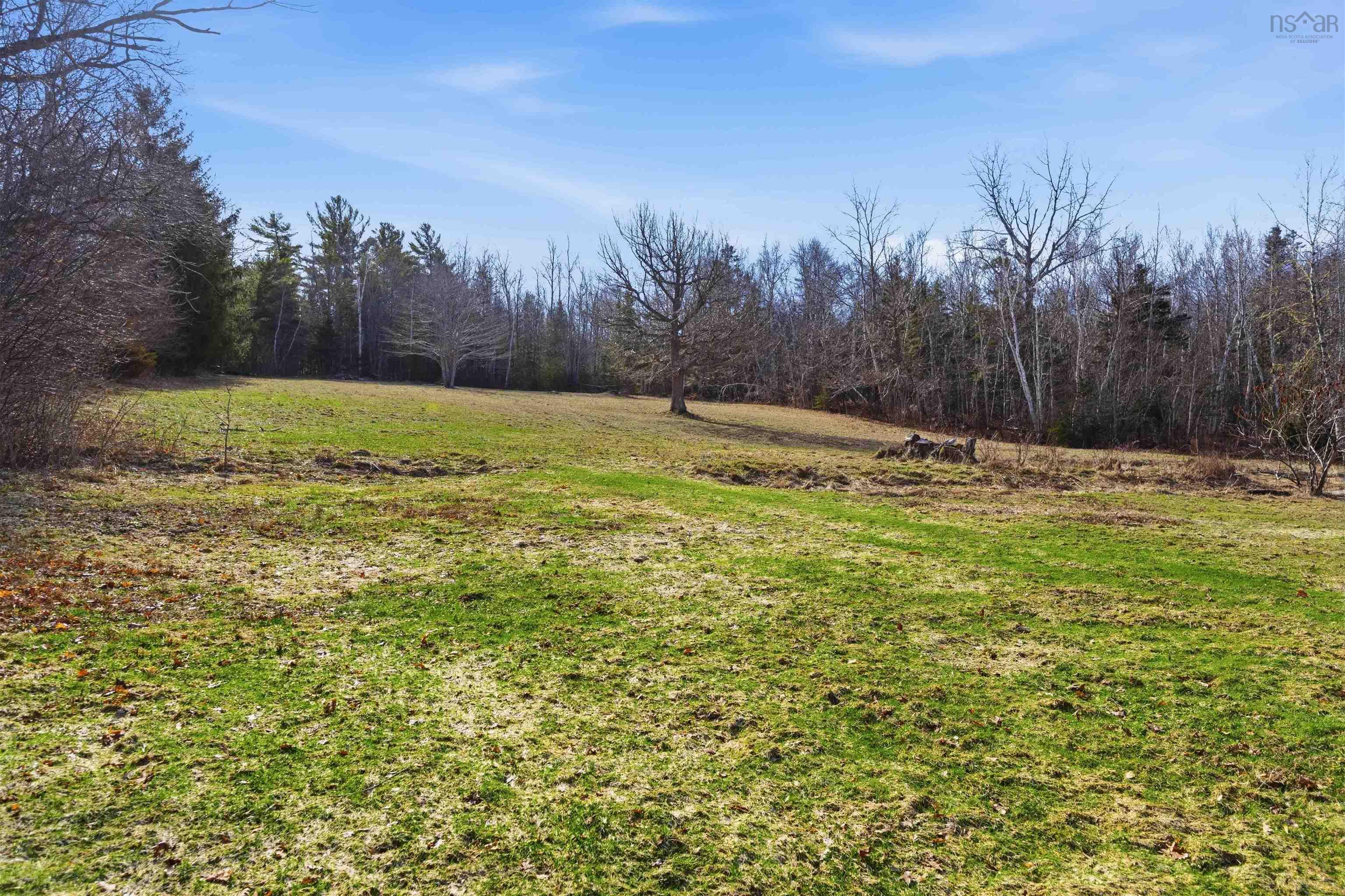 $279,900.00: 272 Highway 201, Moschelle