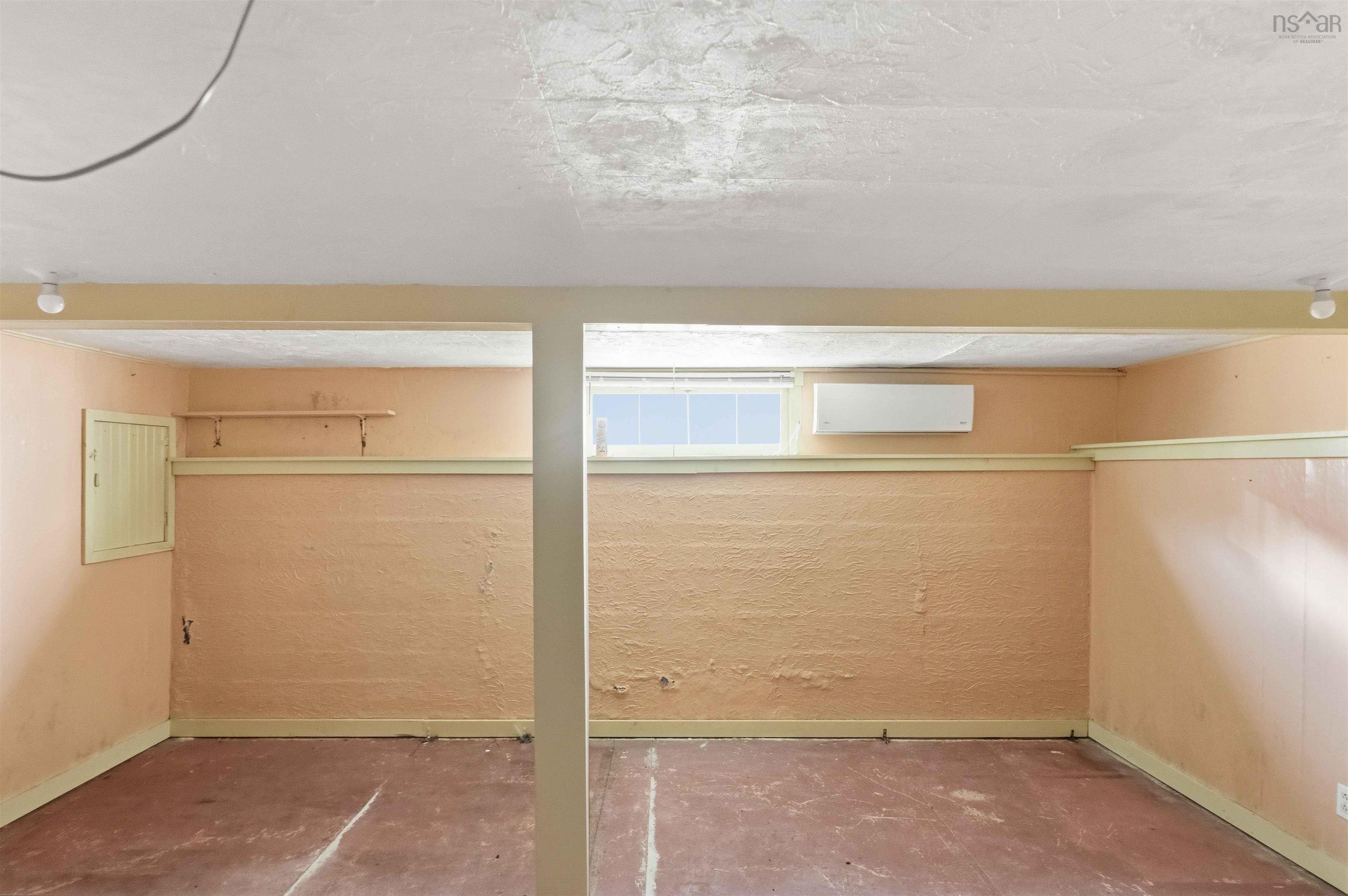 $279,900.00: 272 Highway 201, Moschelle