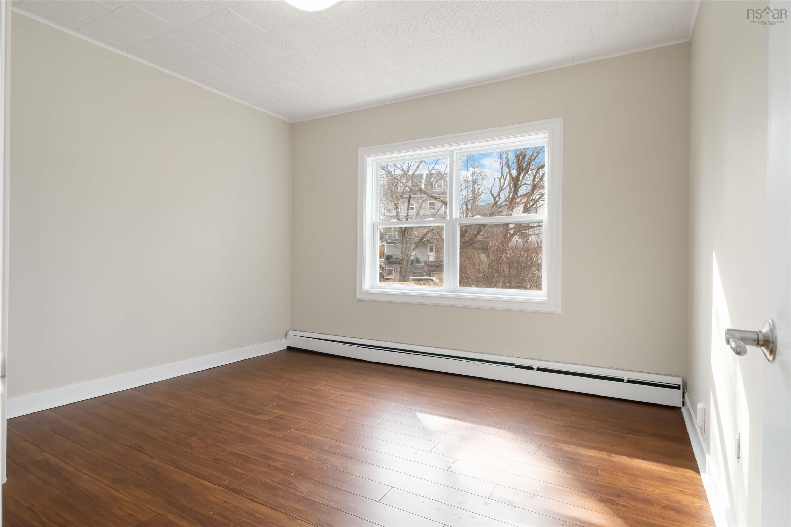 $699,900.00: 21 Forest Hill Drive, Halifax