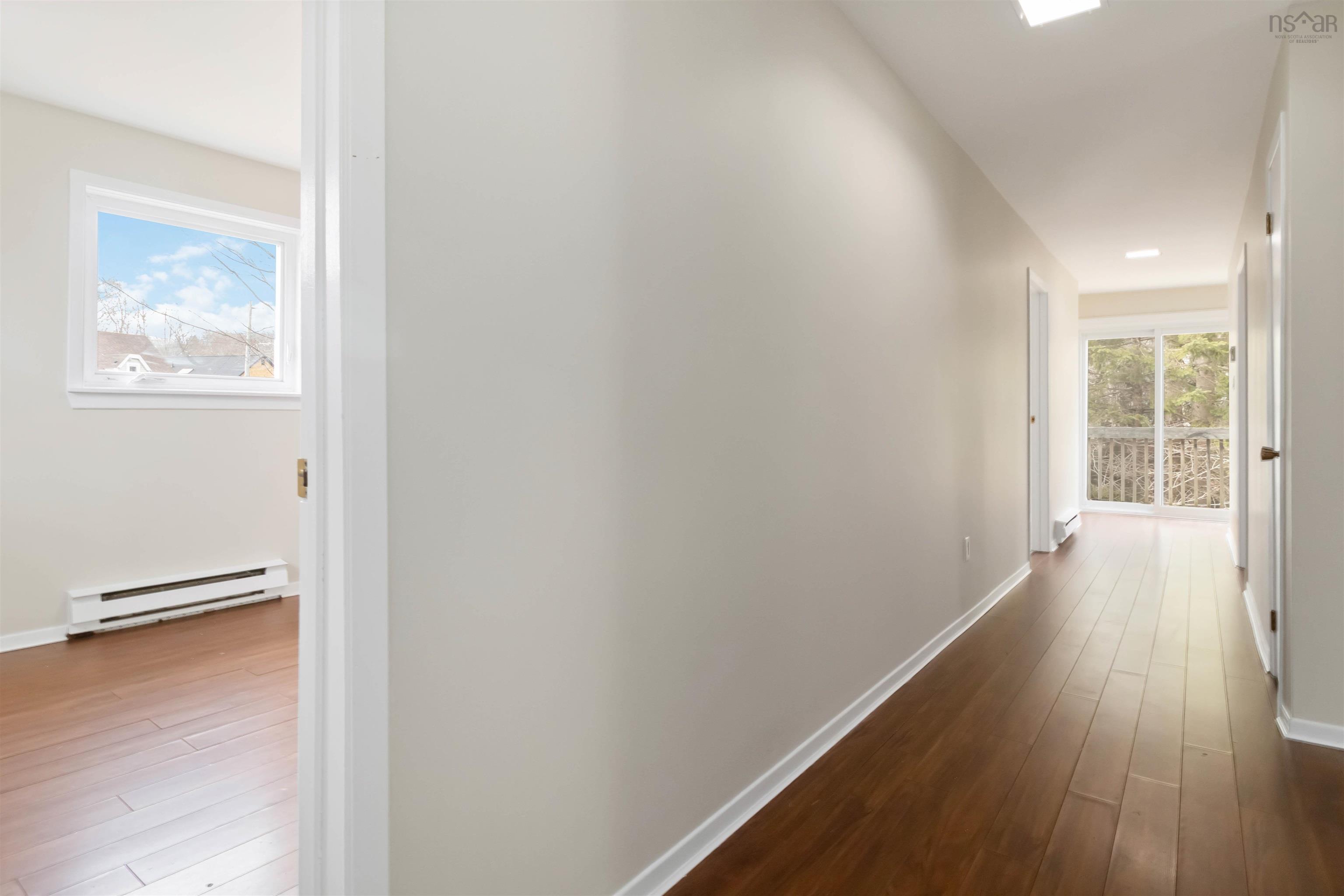 $699,900.00: 21 Forest Hill Drive, Halifax