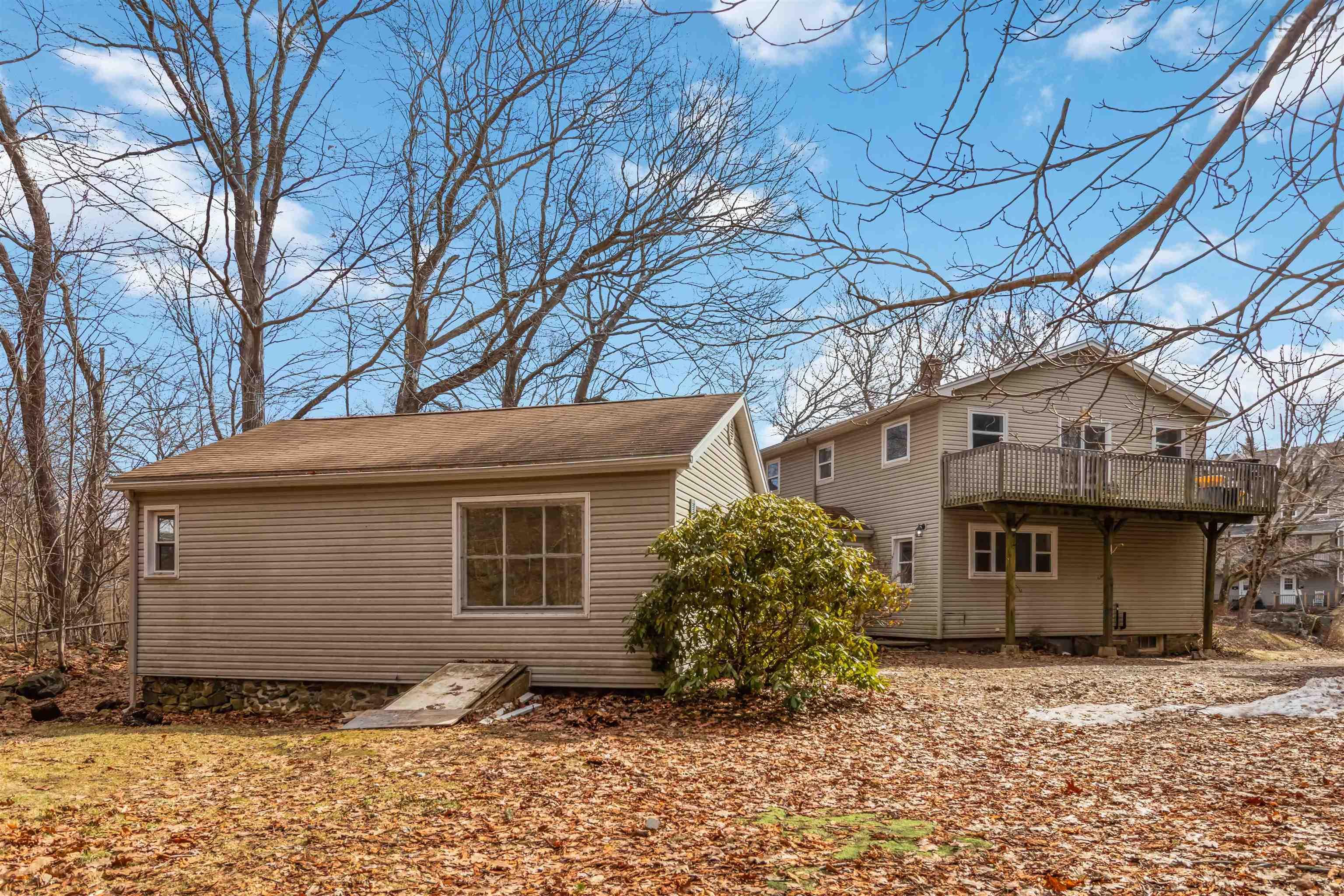 $699,900.00: 21 Forest Hill Drive, Halifax