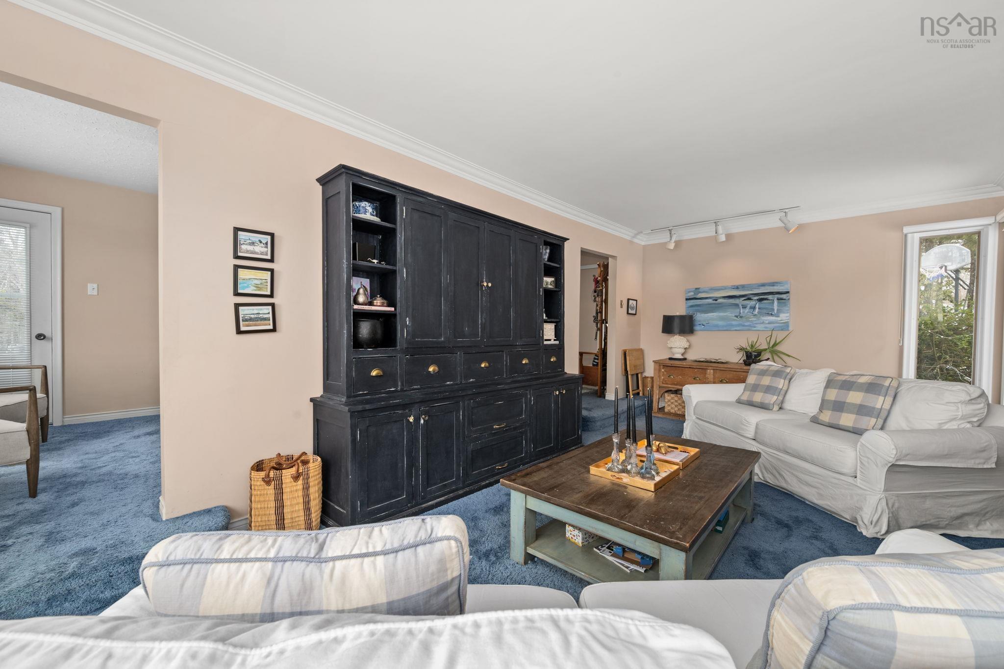 $1,799,900.00: 350 Viewmount Drive, Head Of St. Margarets Bay