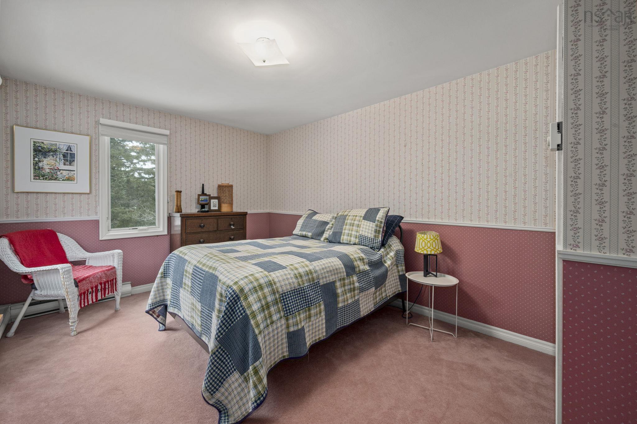 $1,799,900.00: 350 Viewmount Drive, Head Of St. Margarets Bay