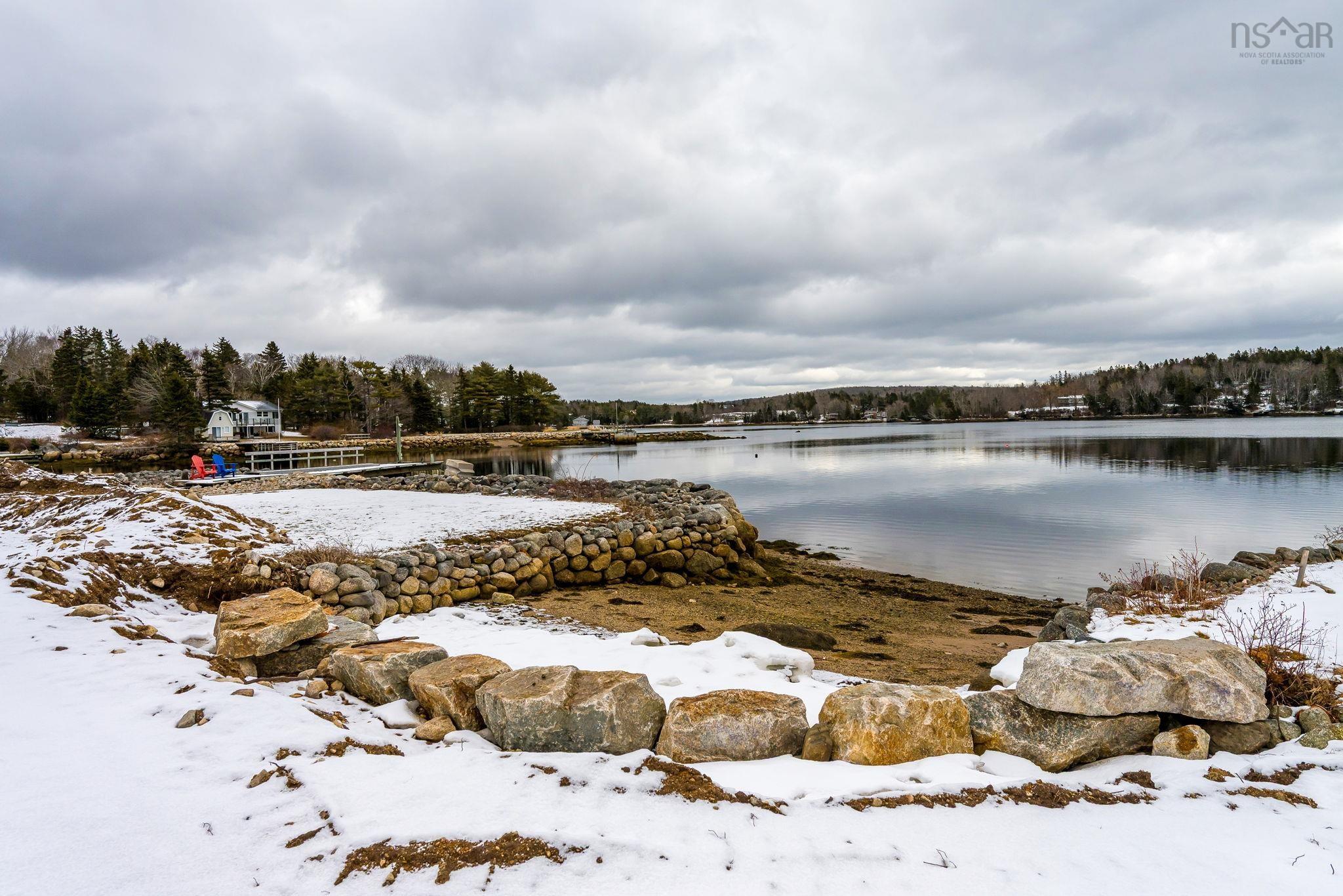 $1,799,900.00: 350 Viewmount Drive, Head Of St. Margarets Bay