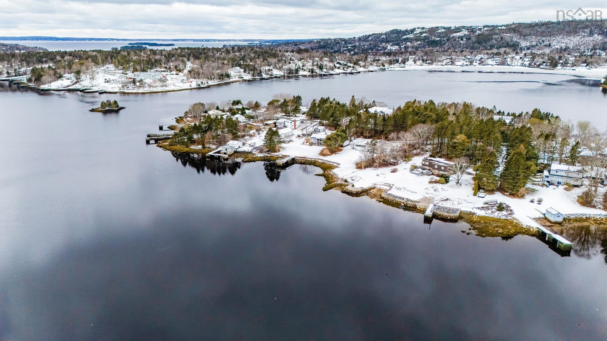 $1,799,900.00: 350 Viewmount Drive, Head Of St. Margarets Bay