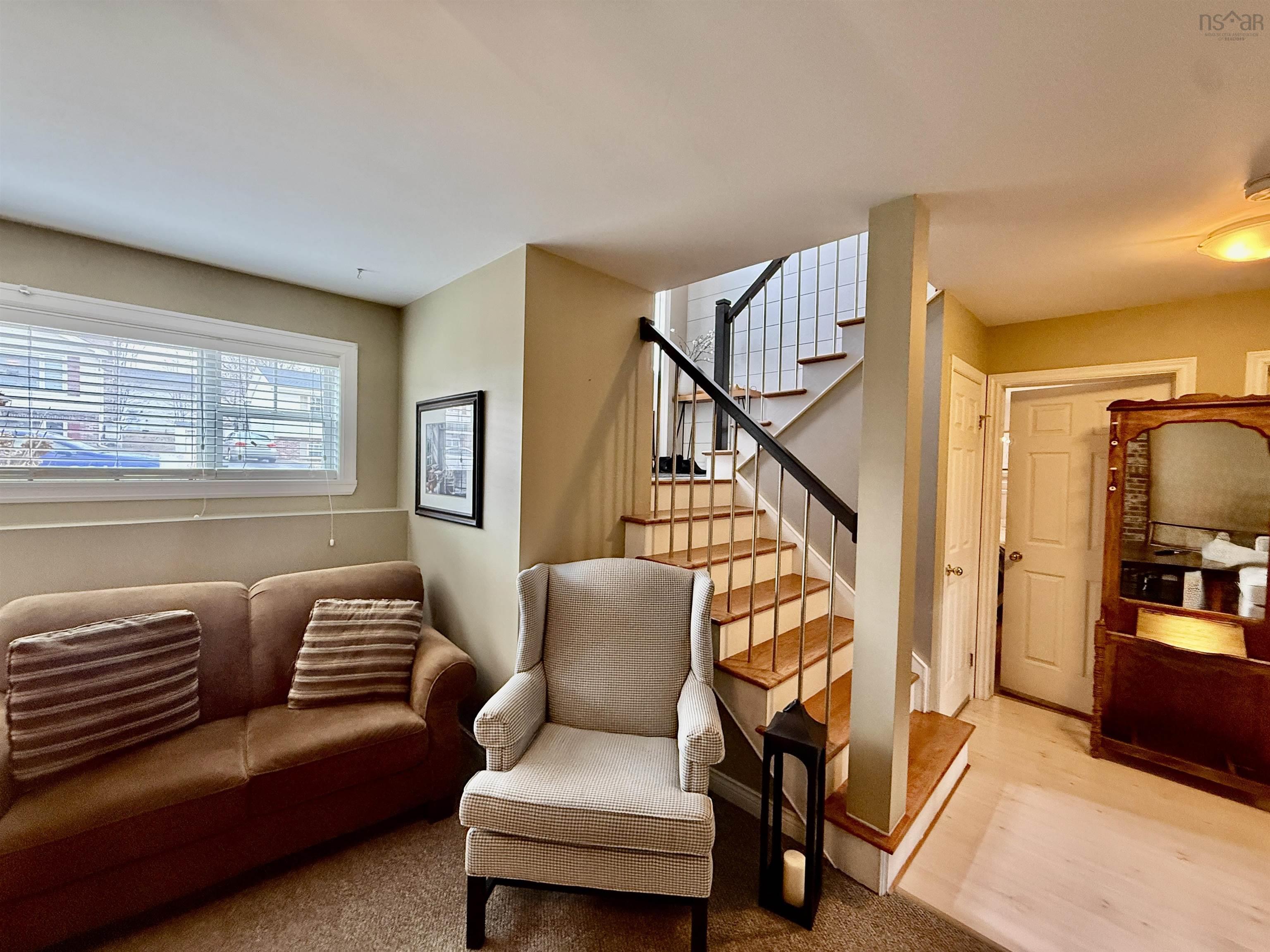 $559,900.00: 10 Trundle Crescent, Middle Sackville