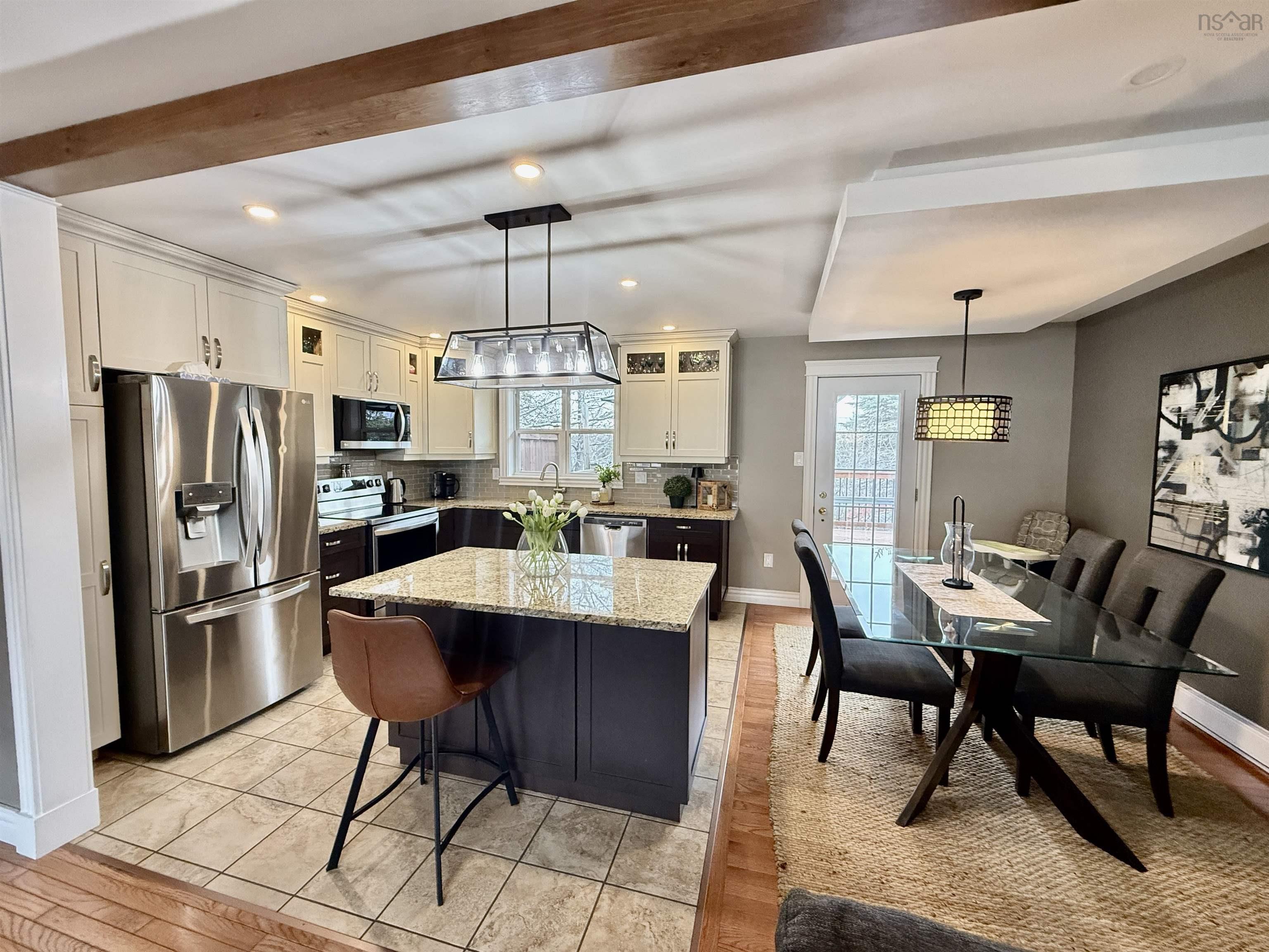 $559,900.00: 10 Trundle Crescent, Middle Sackville