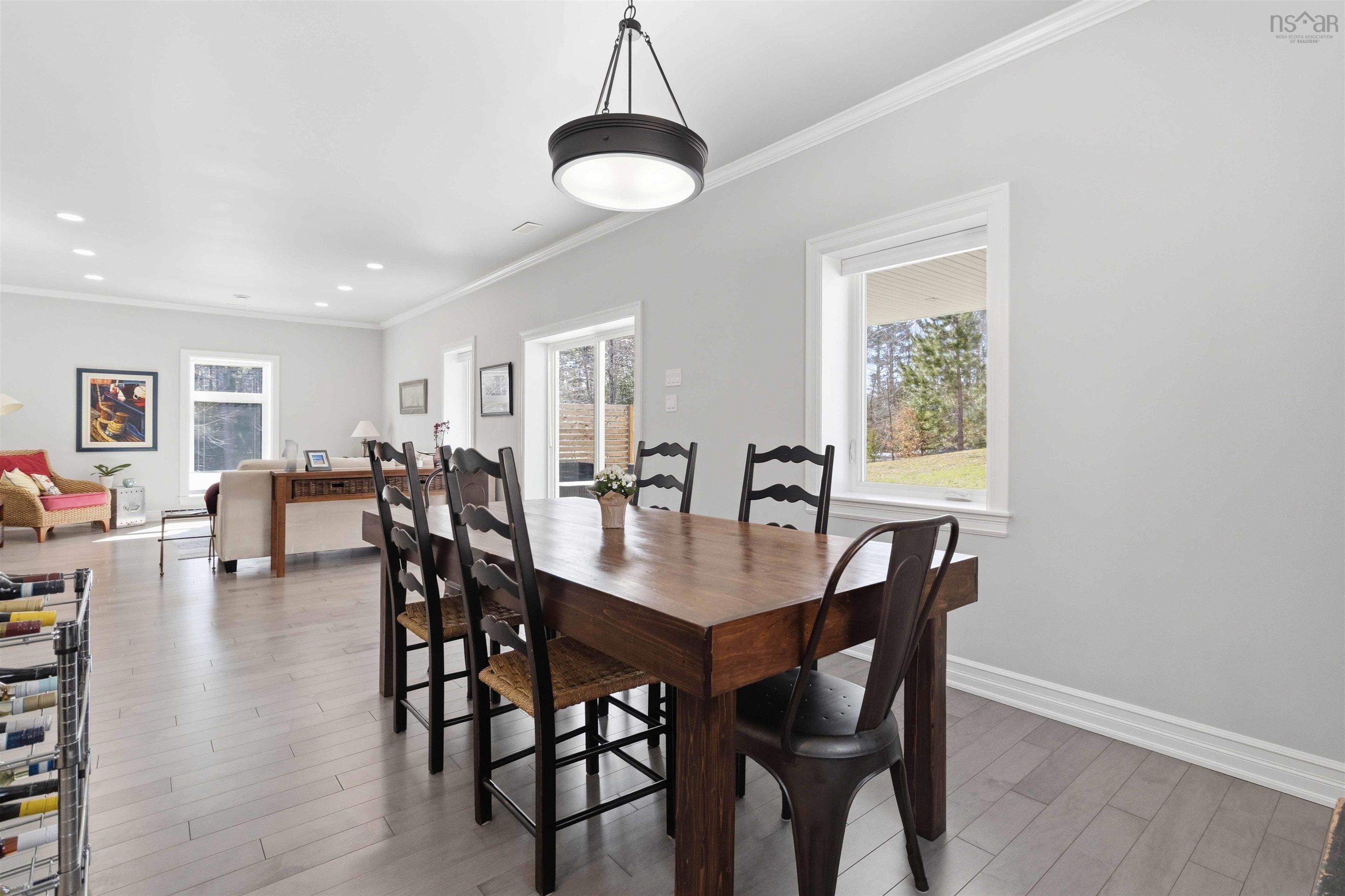 $695,000.00: 51 Cresthaven Court, Bridgewater