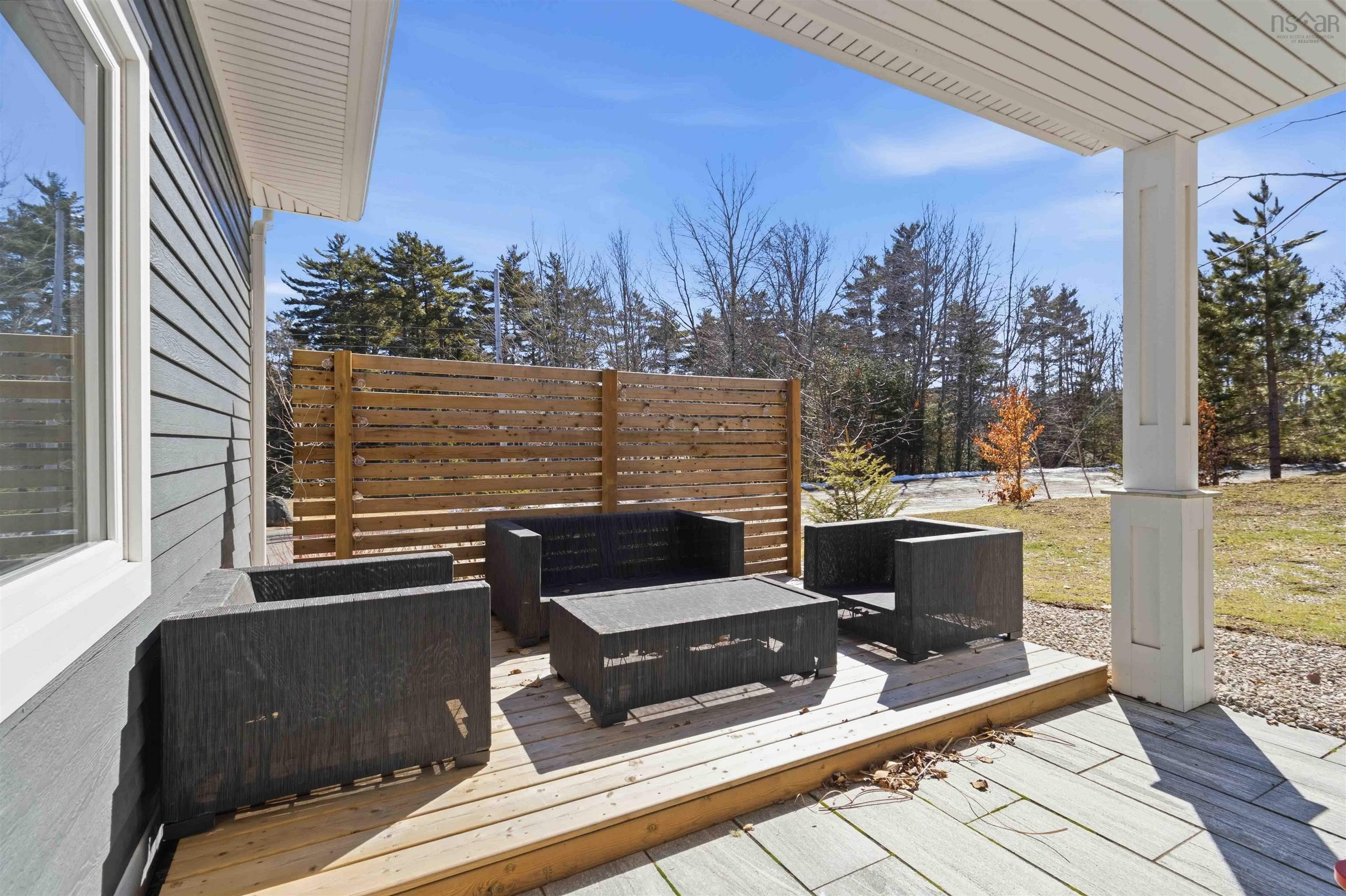 $695,000.00: 51 Cresthaven Court, Bridgewater