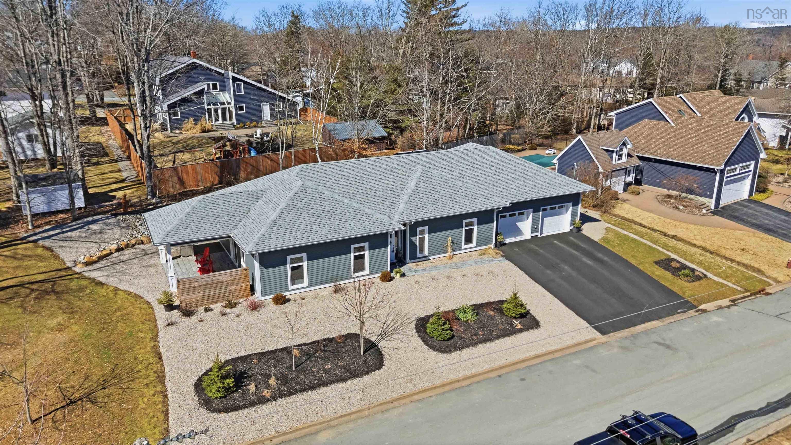 $695,000.00: 51 Cresthaven Court, Bridgewater