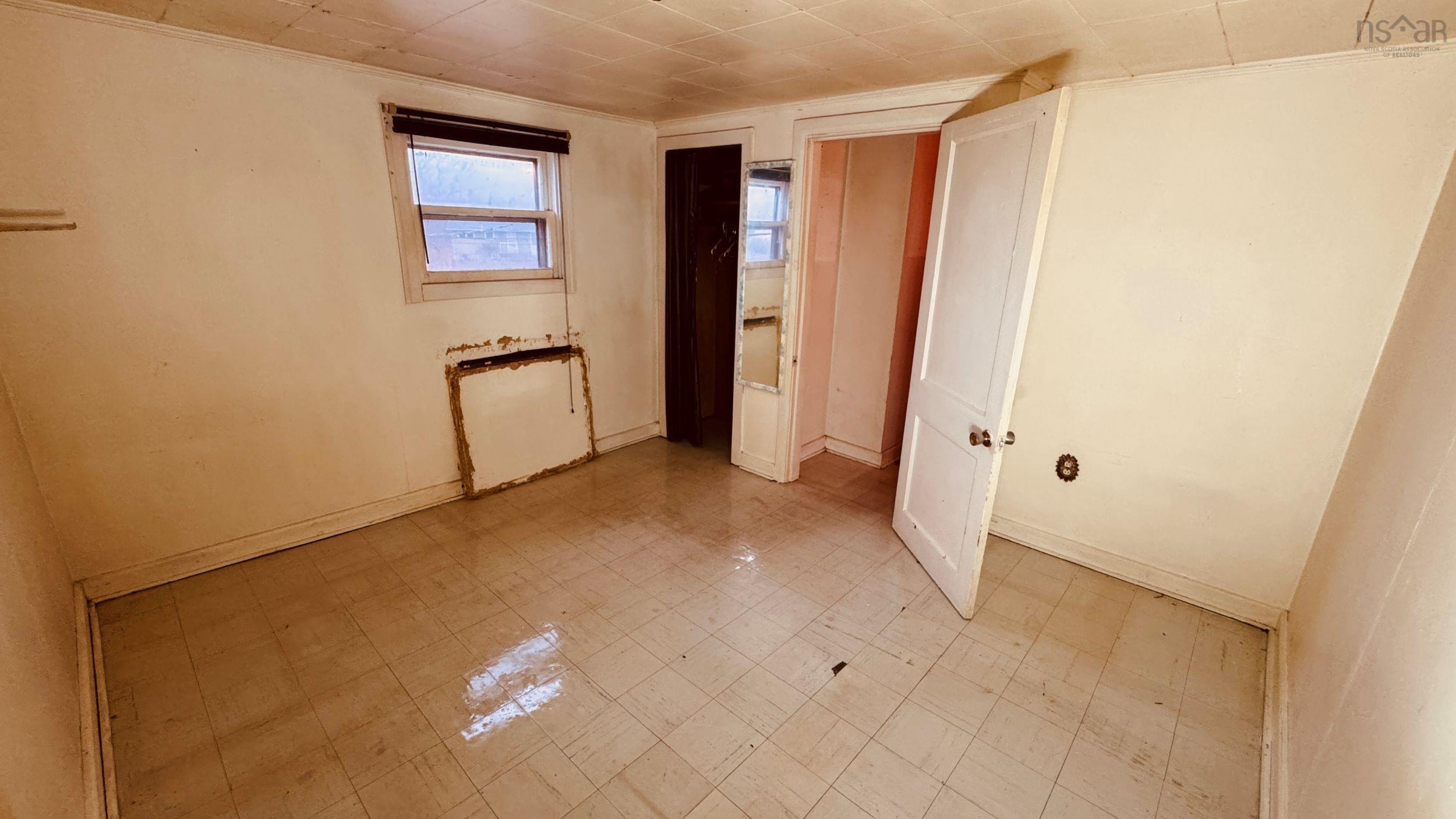 $250,000.00: 1664 Ketch Harbour Road, Sambro