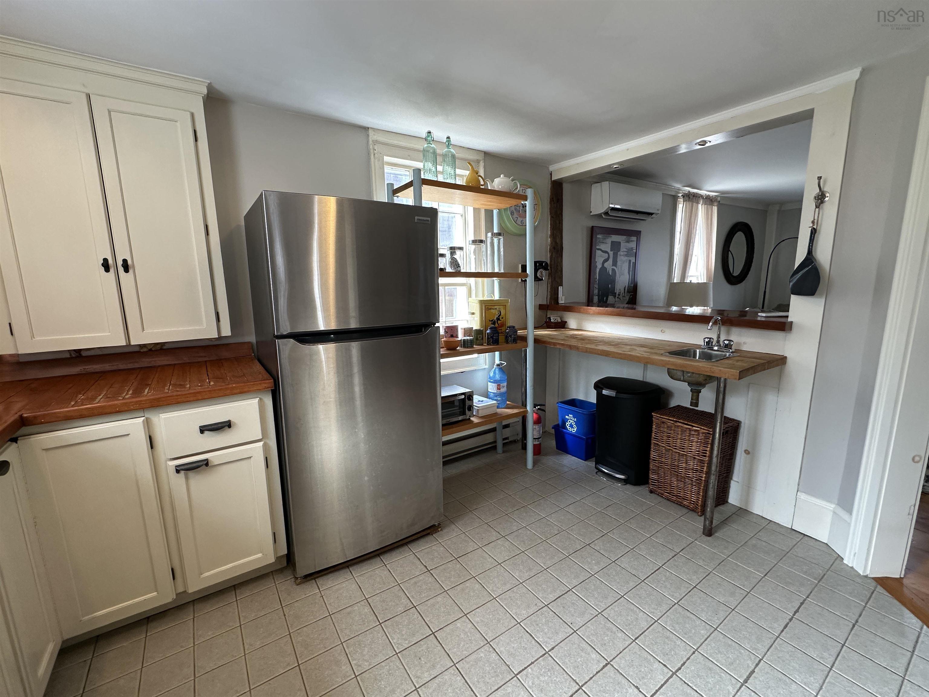 $349,900.00: 71 Main Street, Liverpool