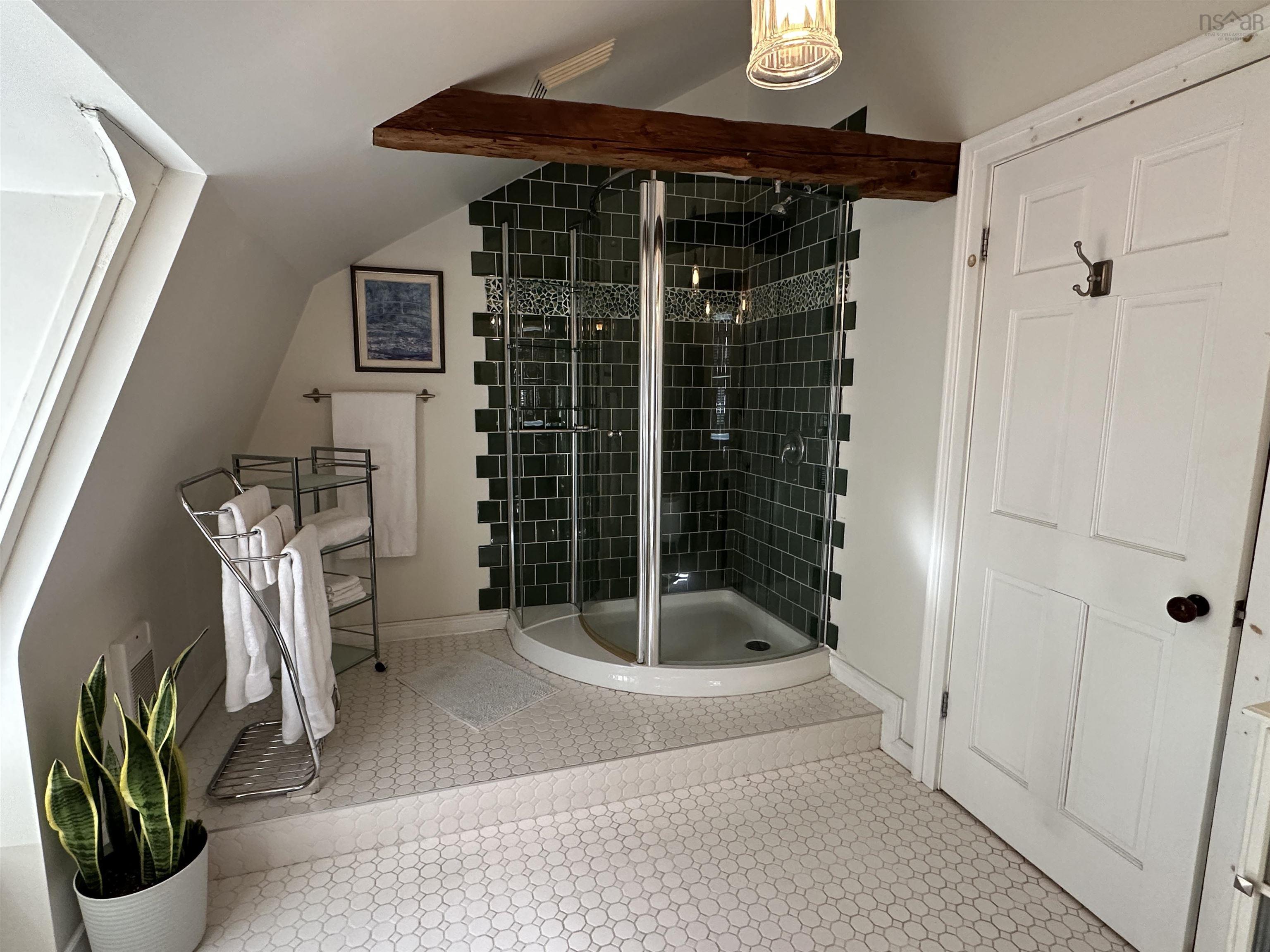 $349,900.00: 71 Main Street, Liverpool