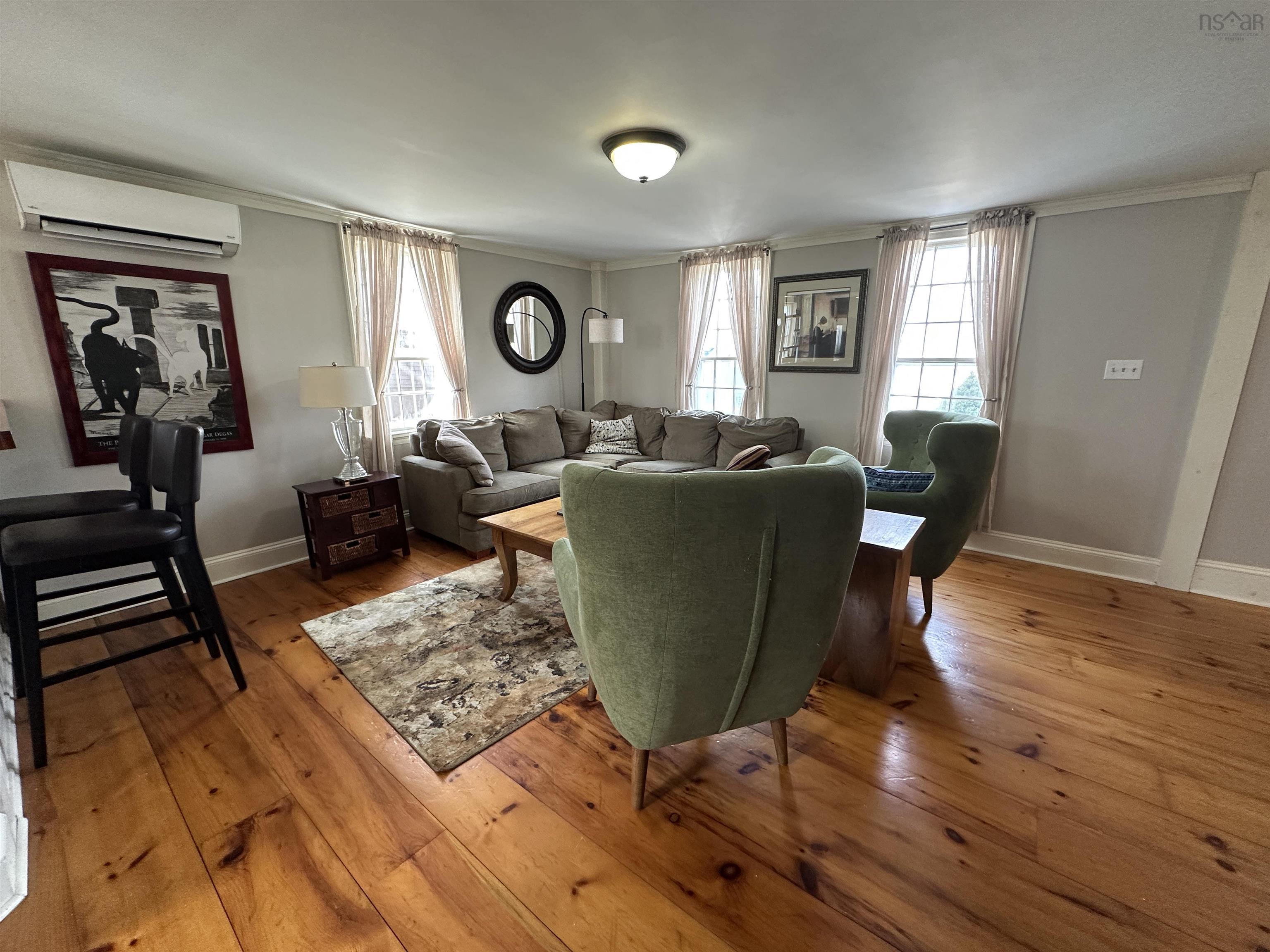 $349,900.00: 71 Main Street, Liverpool