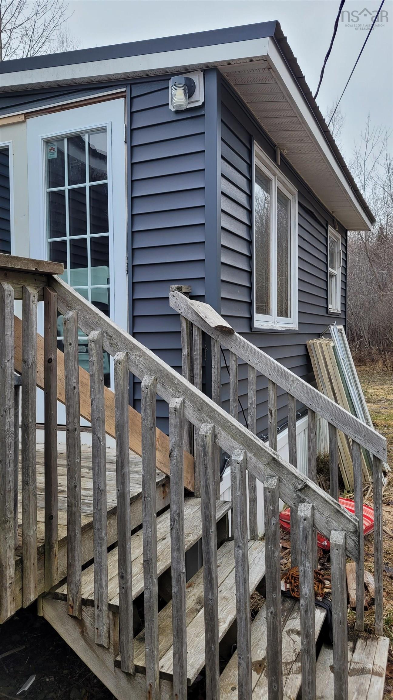 $255,000.00: 135 Martin Road, Lockhartville