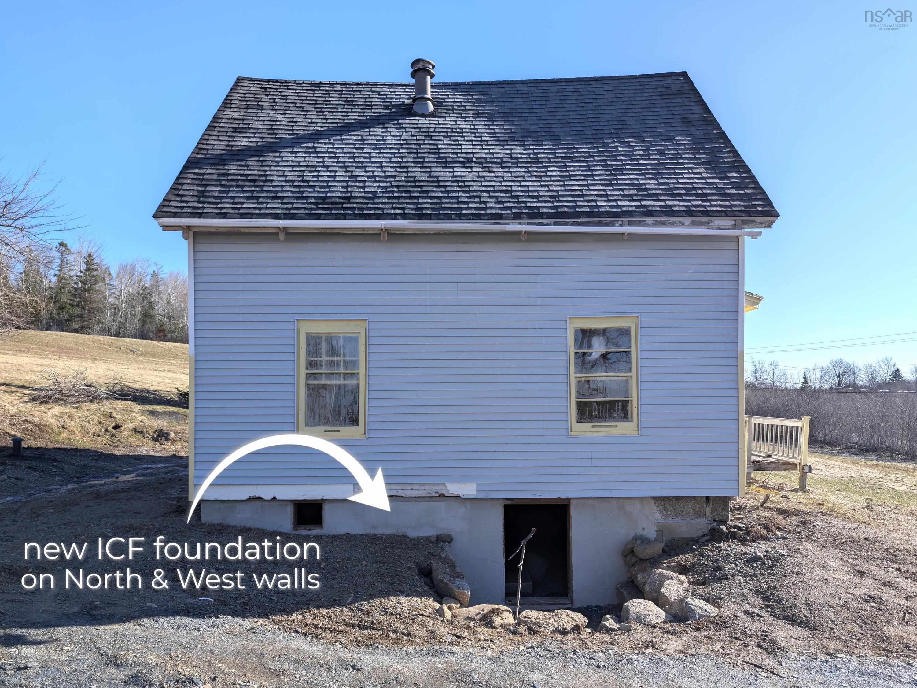 $149,000.00: 2853 Clementsvale, Bear River East