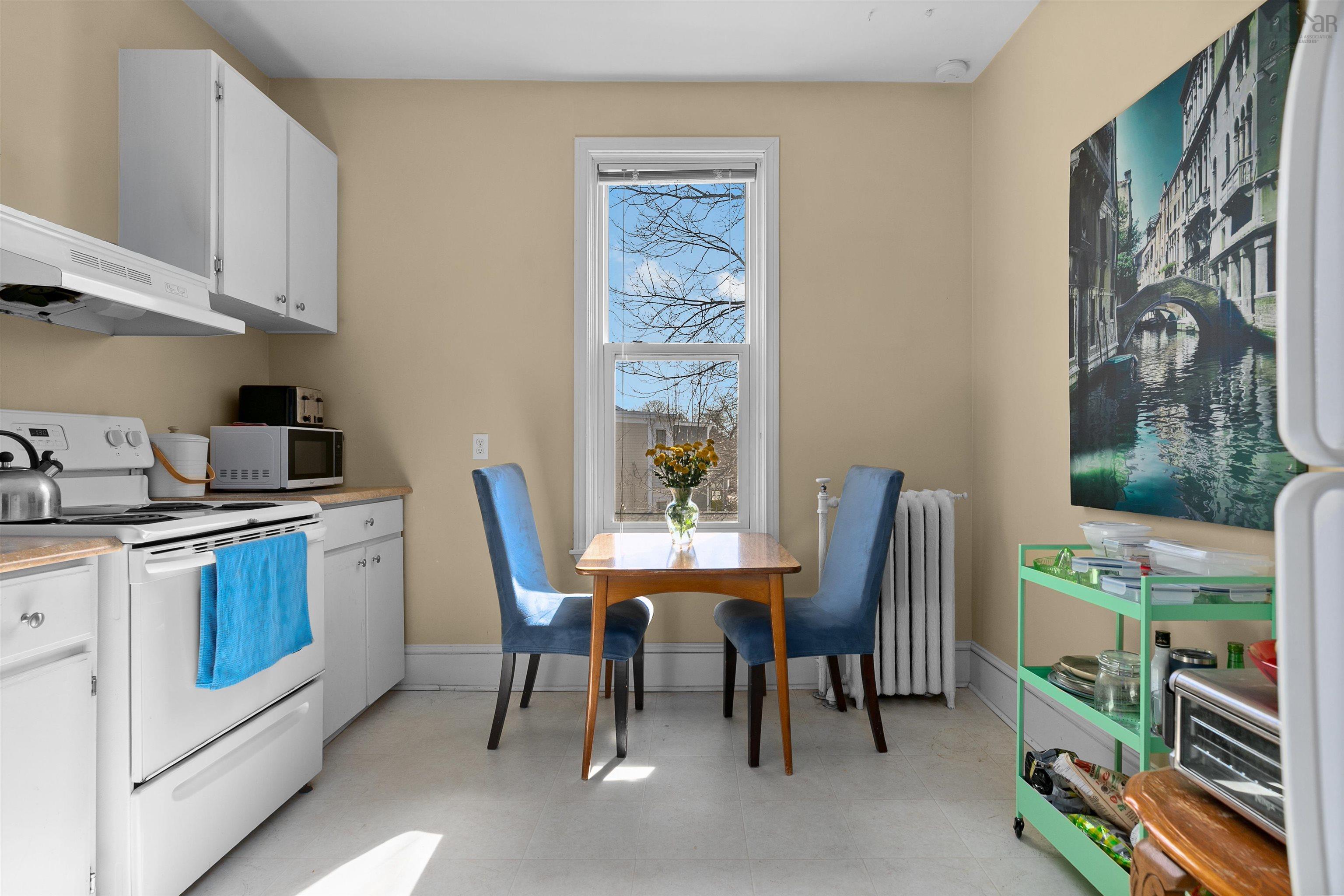 $1,150,000.00: 6268 Shirley Street, South End