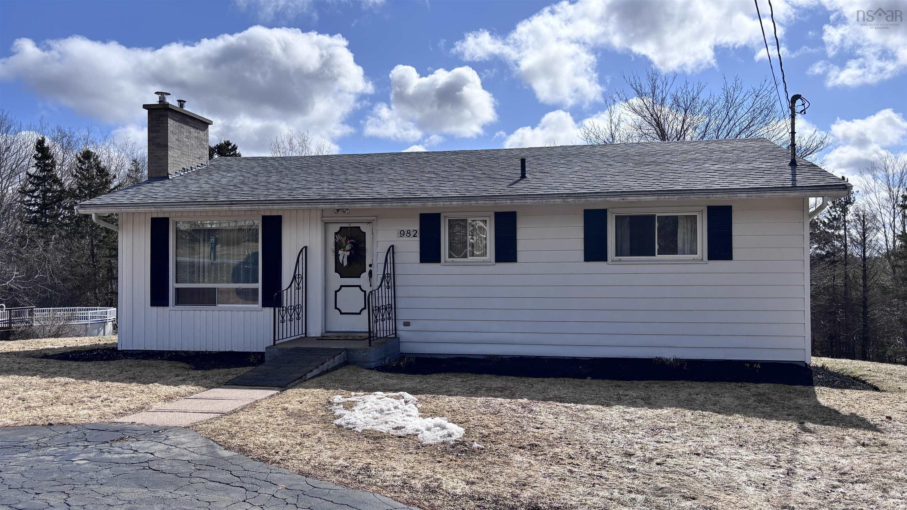 $365,000.00: 982 PICTOU Road, East Mountain