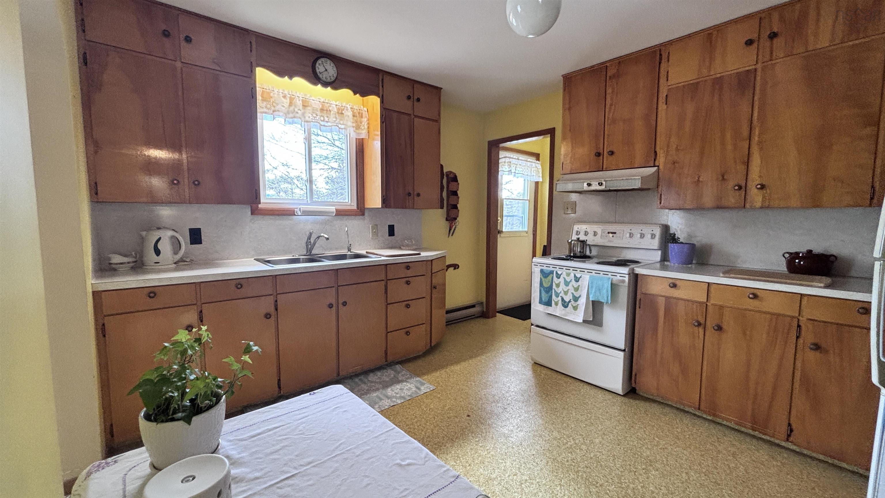 $365,000.00: 982 PICTOU Road, East Mountain