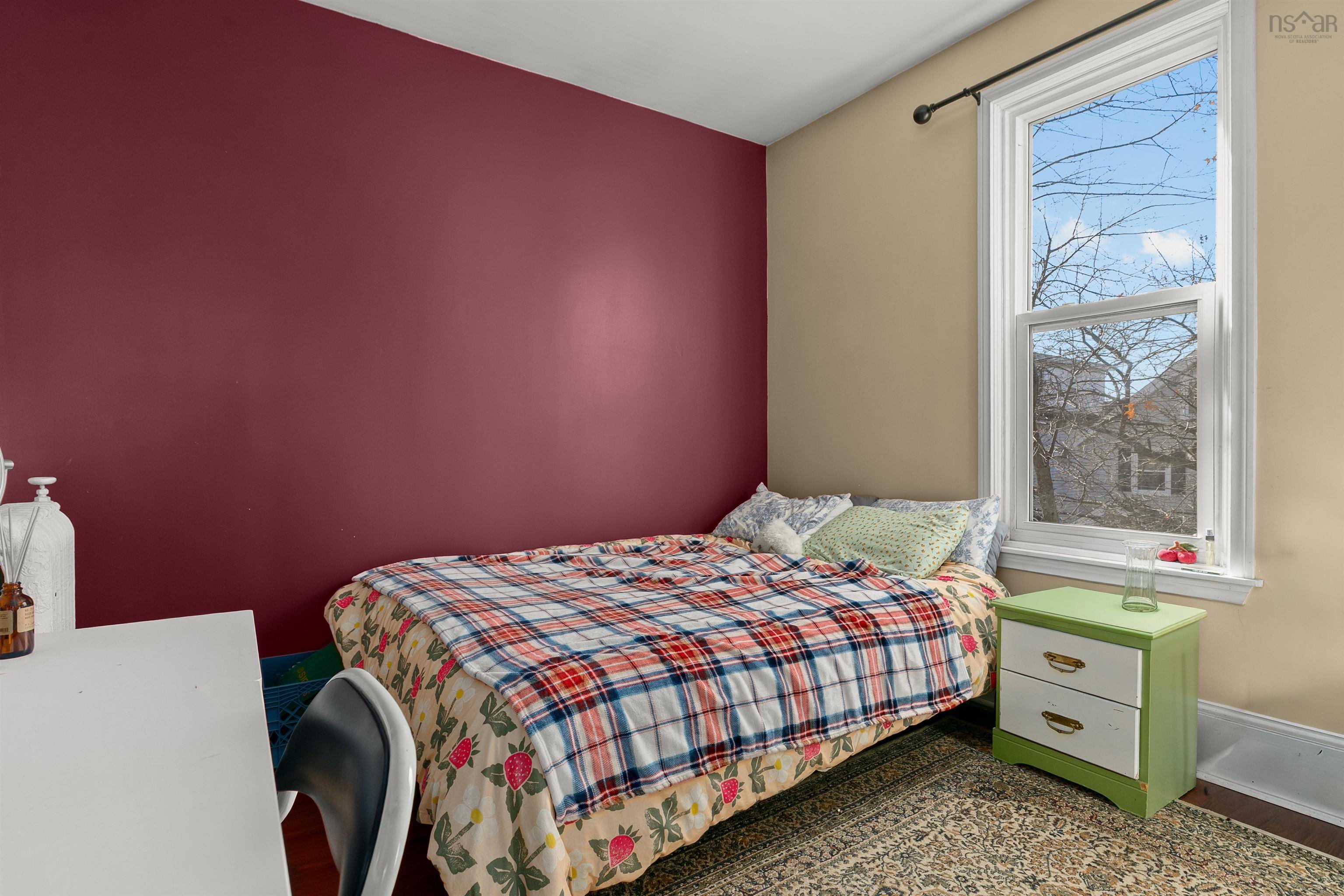 $1,150,000.00: 6268 Shirley Street, South End