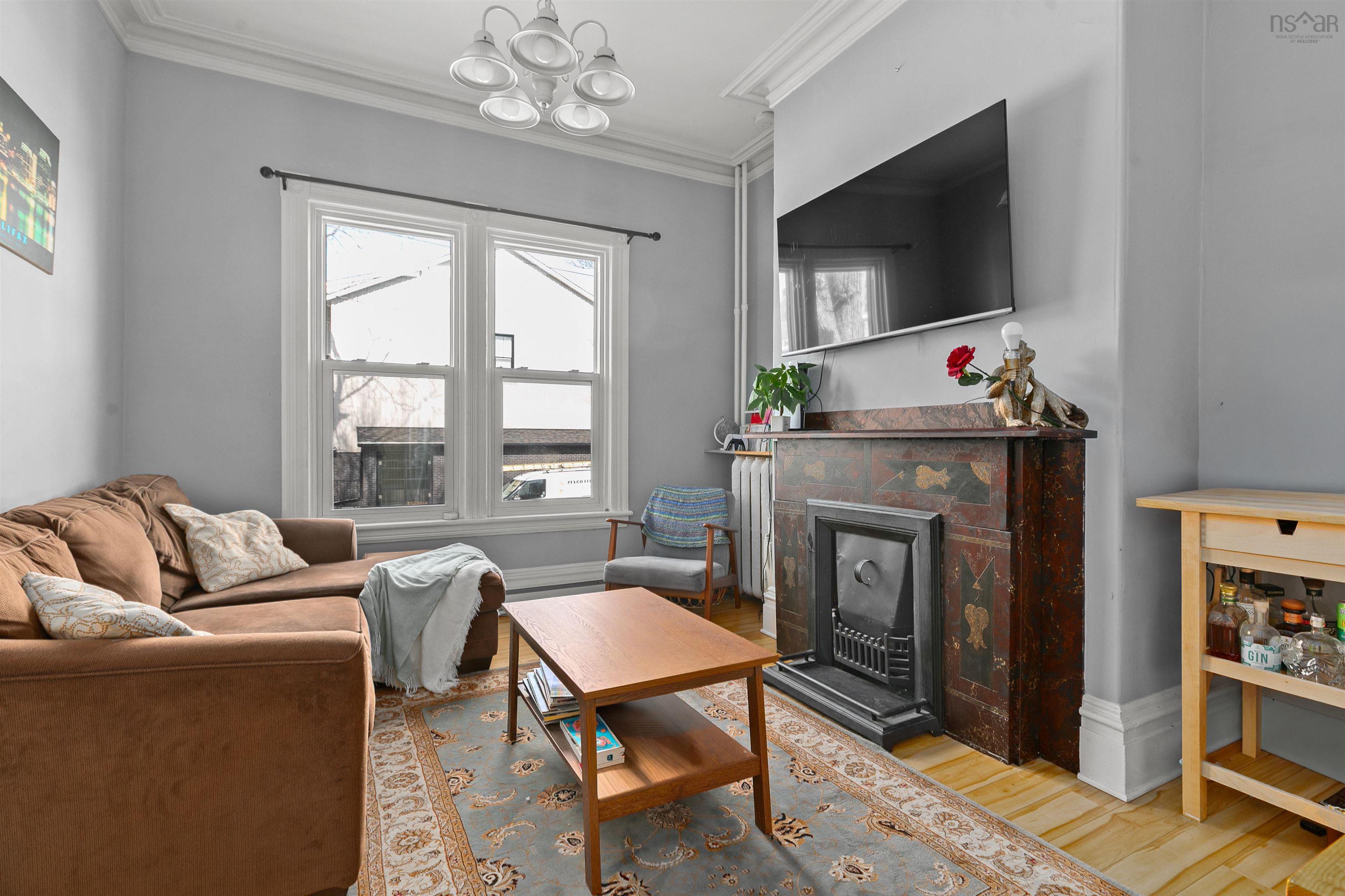 $1,150,000.00: 6268 Shirley Street, South End