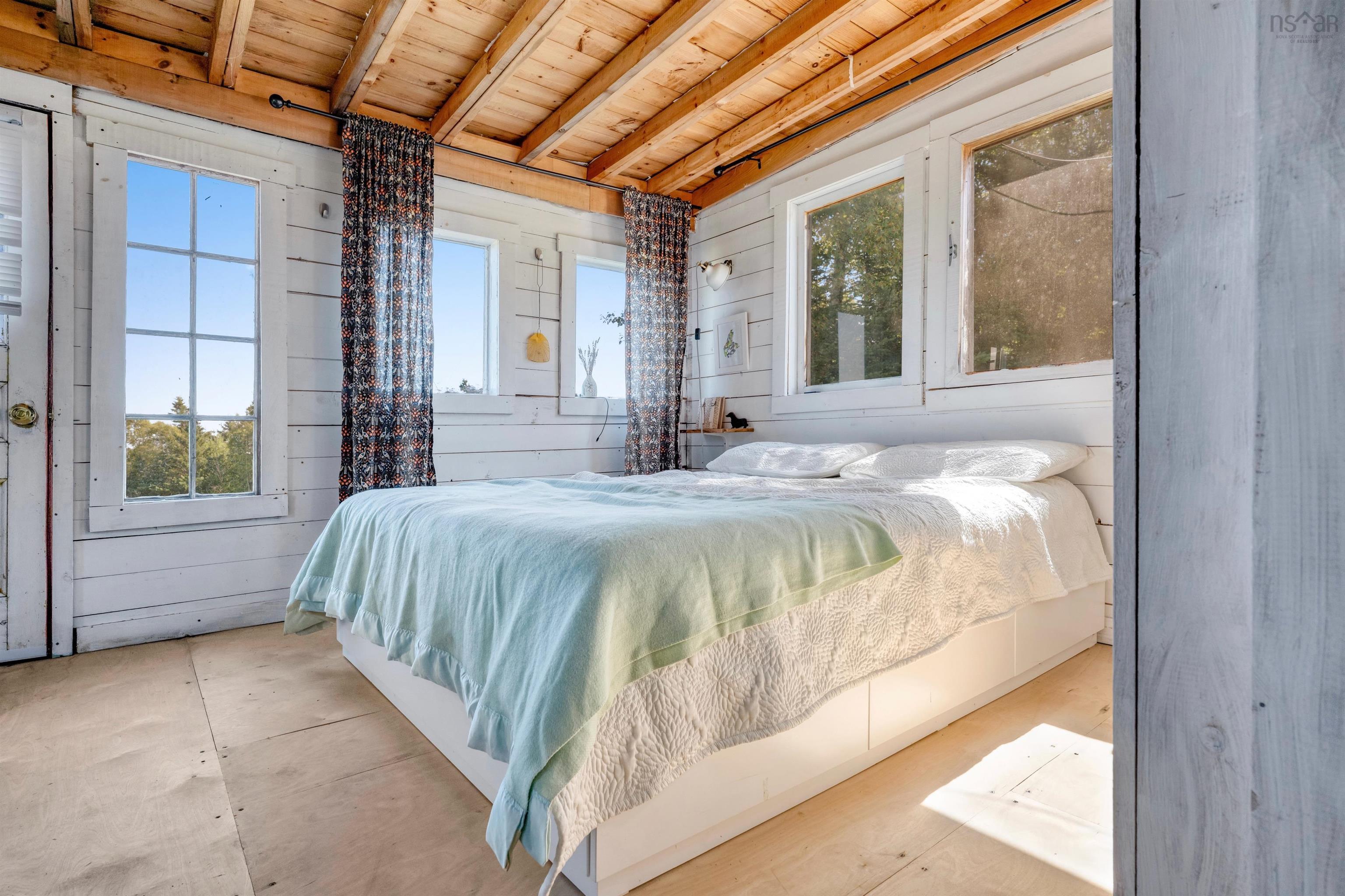 $325,000.00: 108 Shepherds Hill Road, Riverport