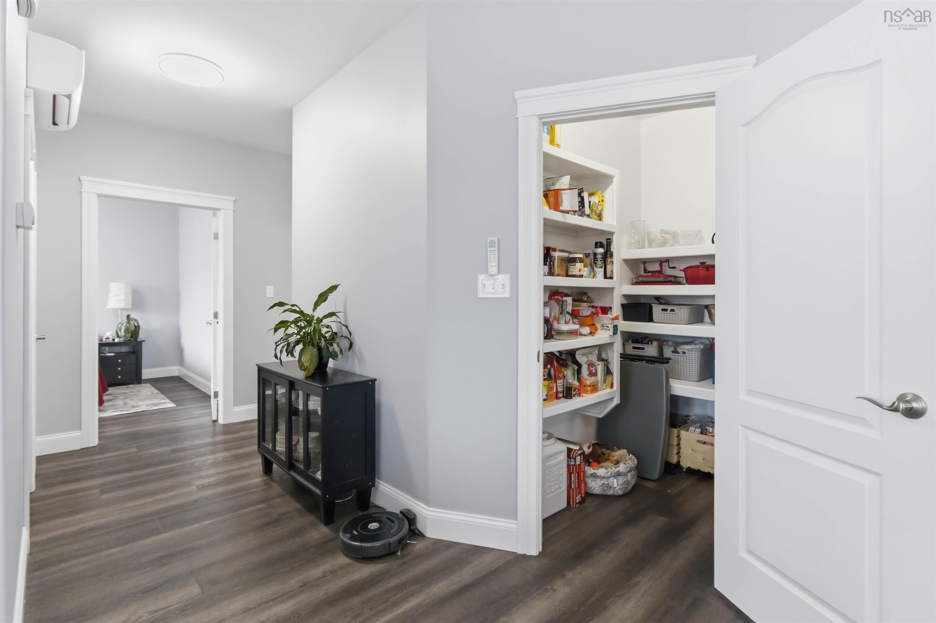 $599,900.00: 172 Stargazer Drive, Porters Lake