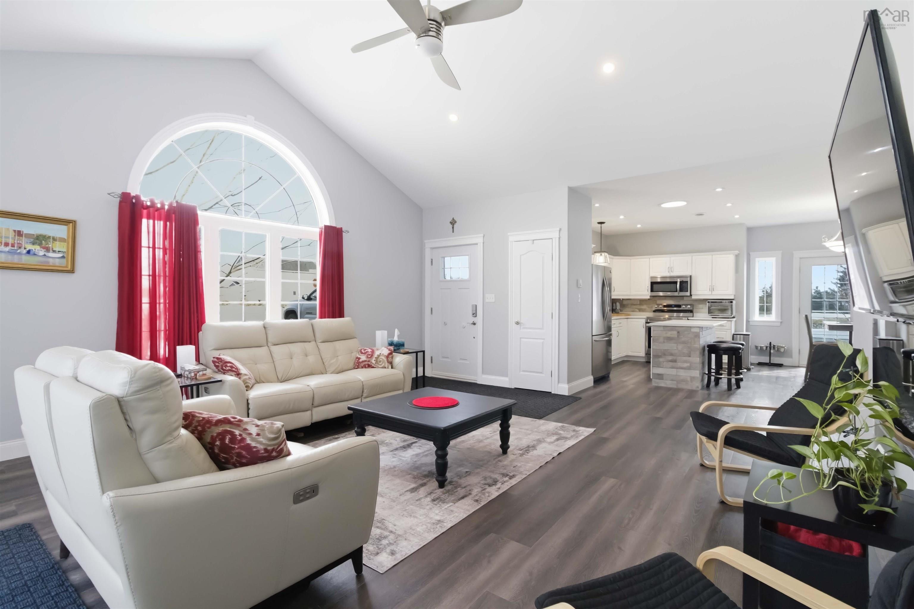 $599,900.00: 172 Stargazer Drive, Porters Lake