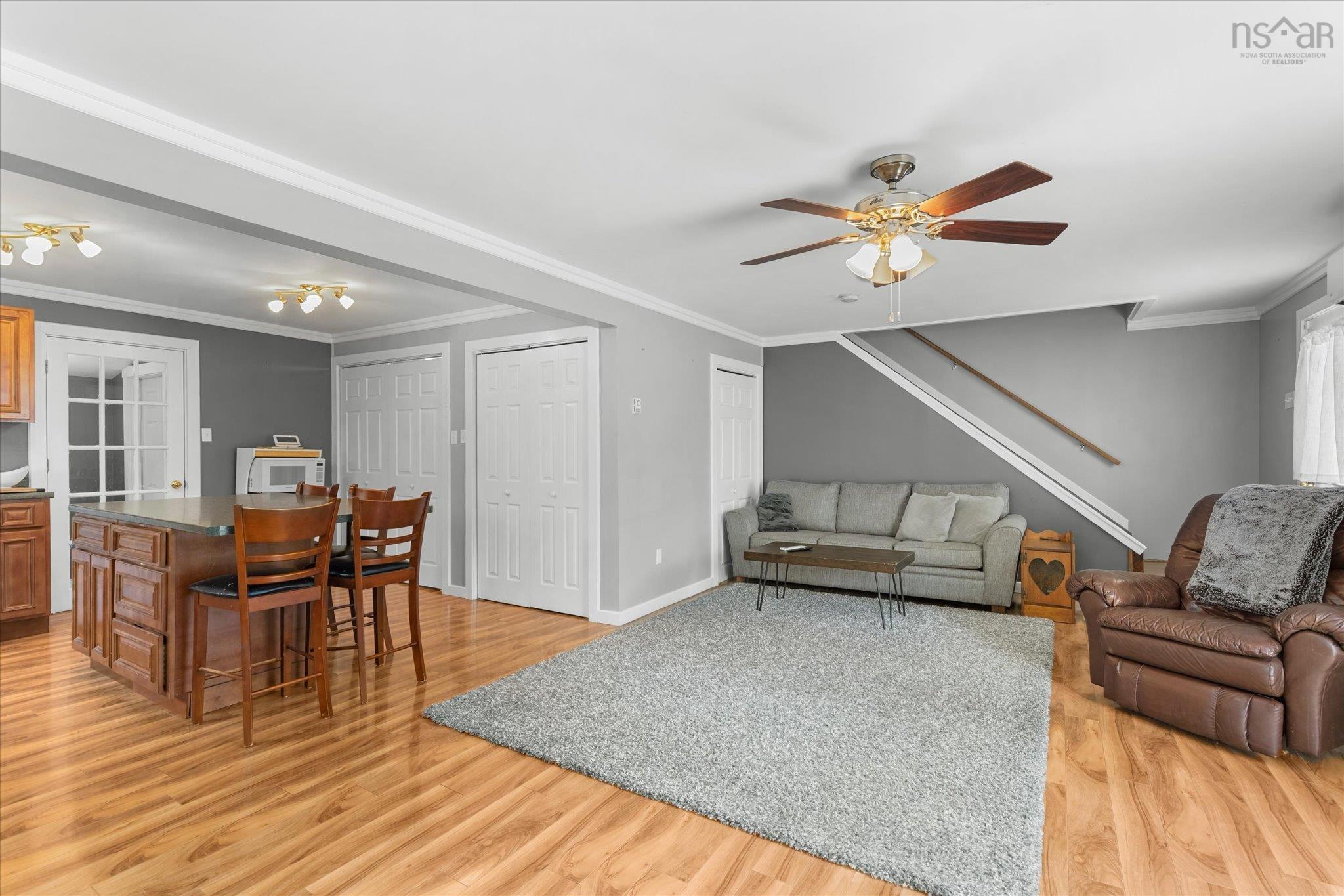 $359,900.00: 34 Ohio Road, Shelburne