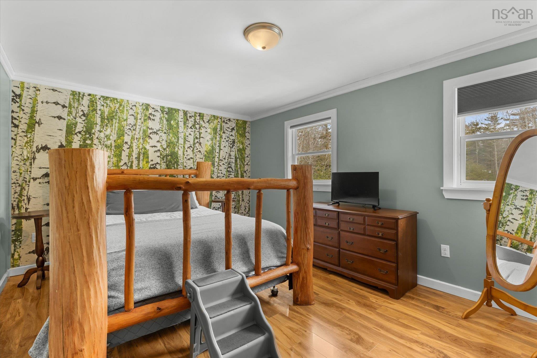 $359,900.00: 34 Ohio Road, Shelburne