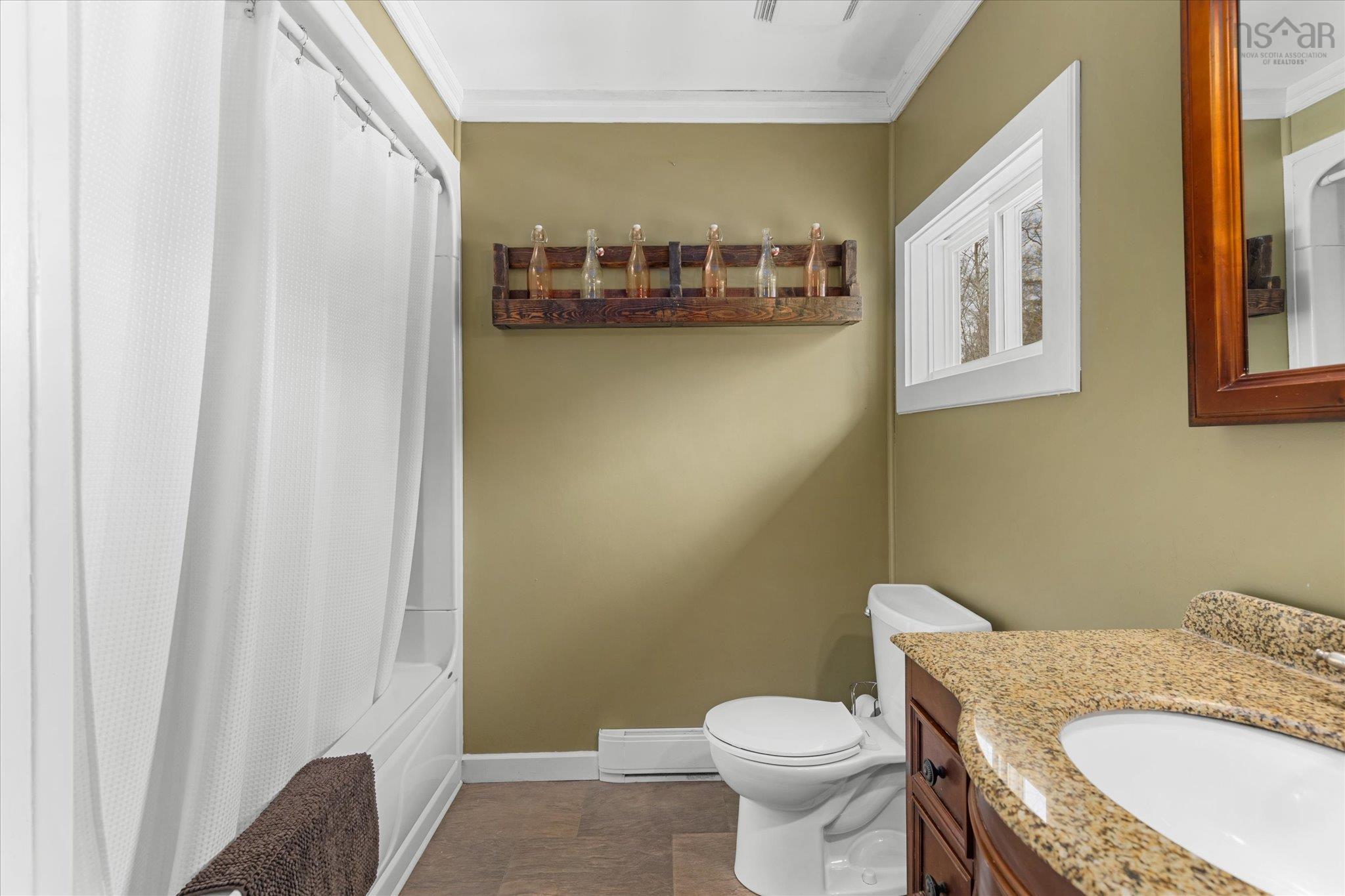 $359,900.00: 34 Ohio Road, Shelburne