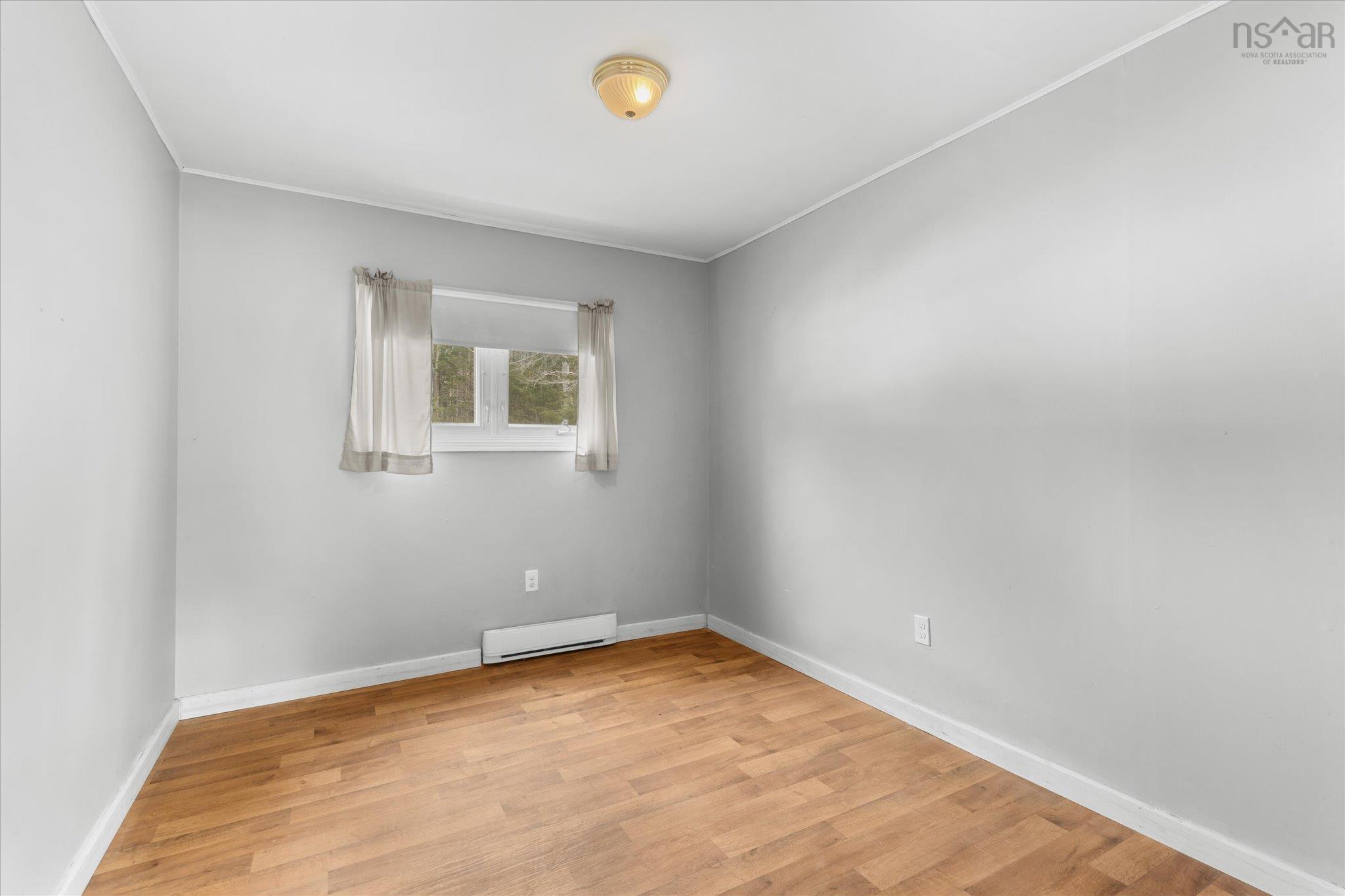 $359,900.00: 34 Ohio Road, Shelburne