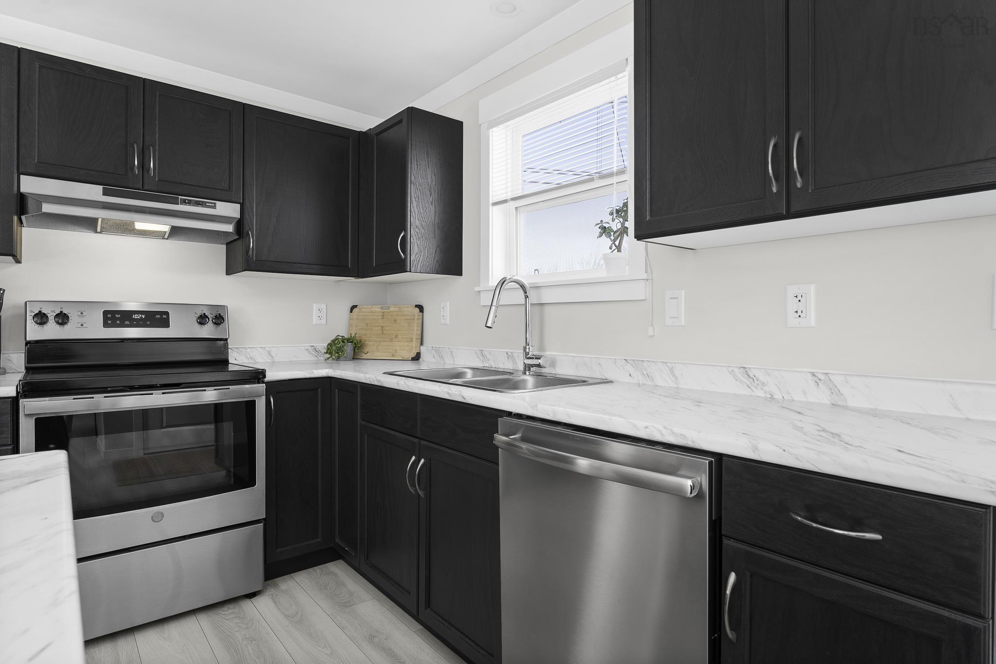 $299,900.00: 882 Duggan Drive, Beaver Bank