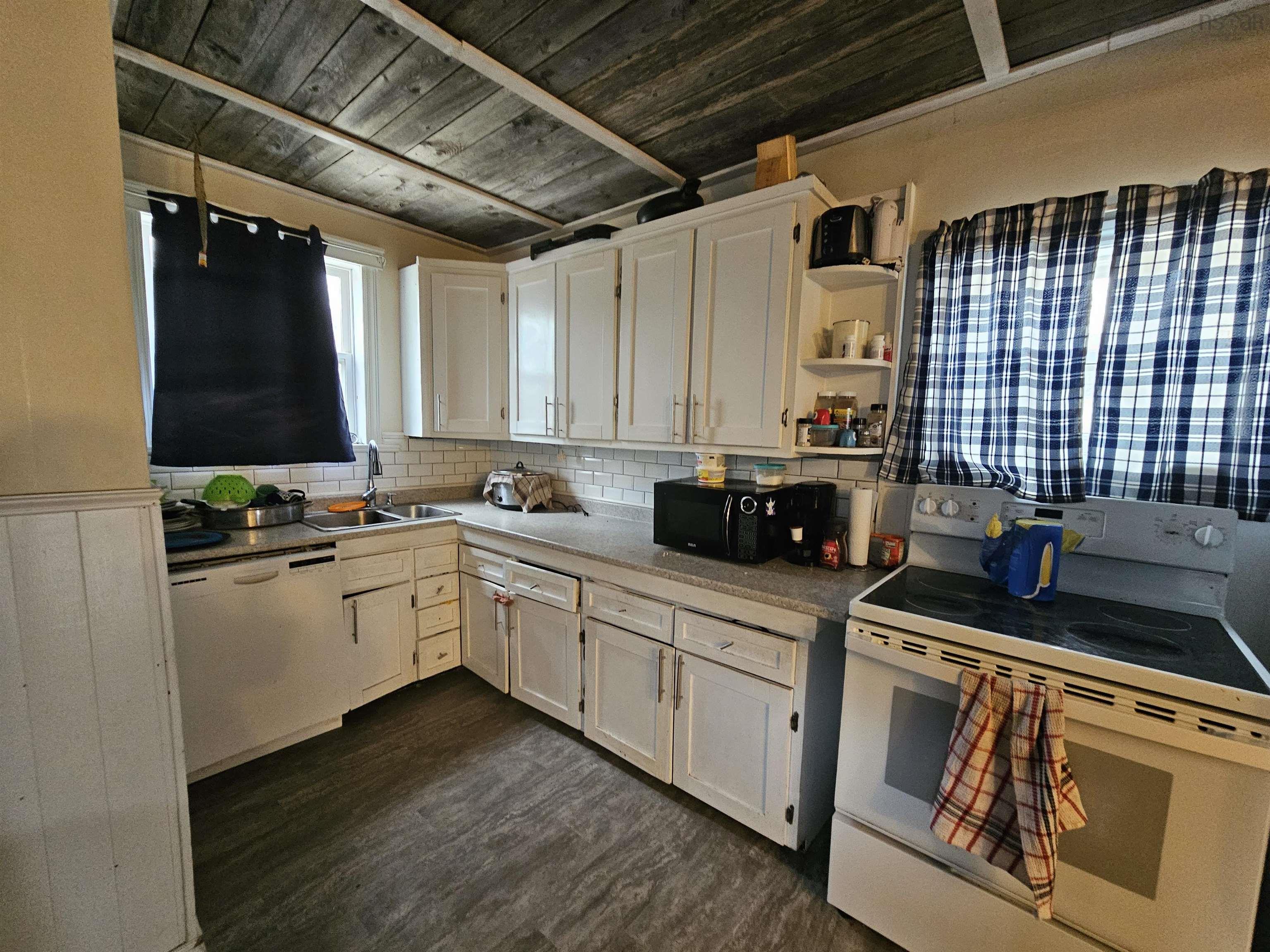 $159,900.00: 26 Windsor Avenue, Sydney Mines