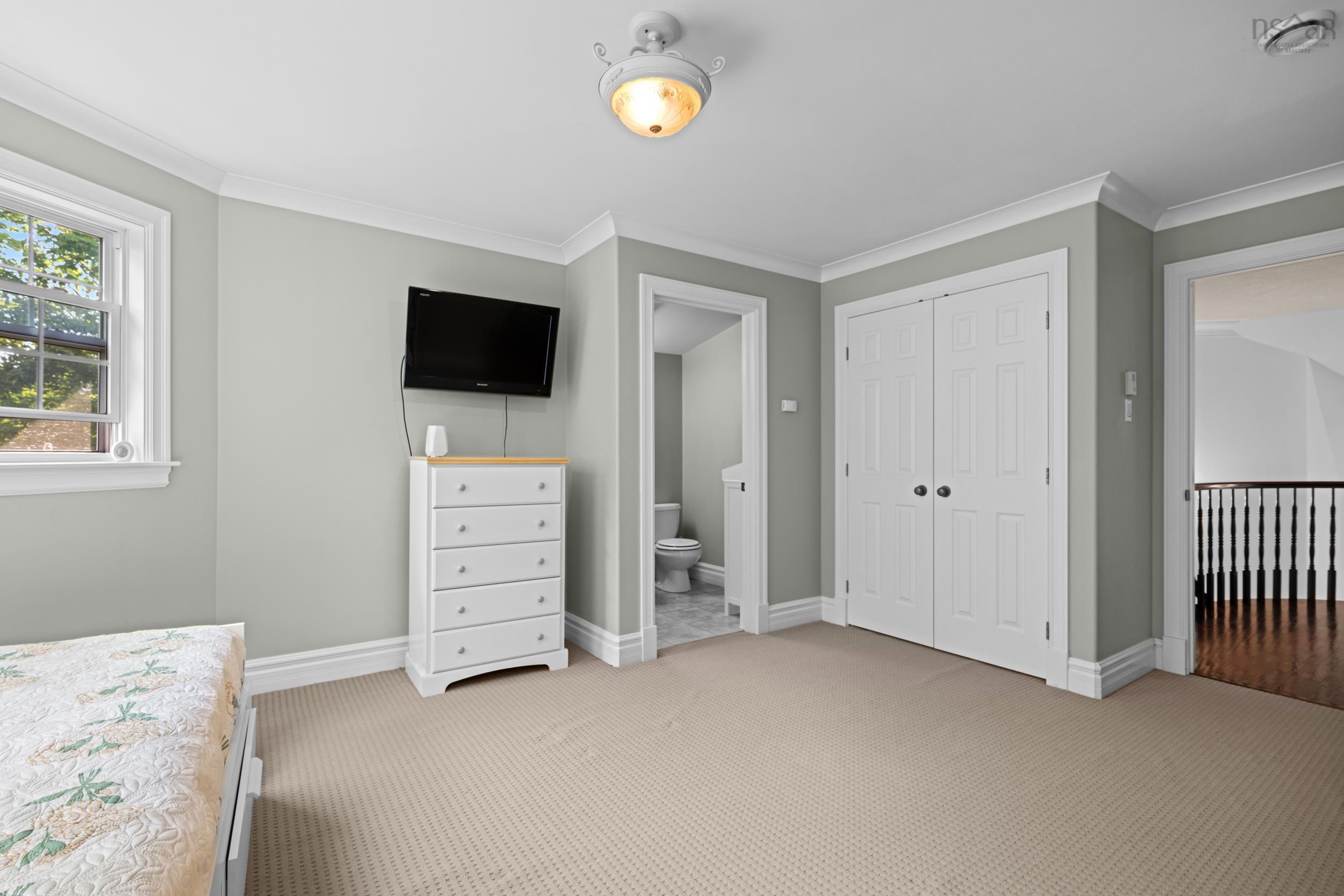 $1,199,900.00: 14 Club House Lane, Hammonds Plains