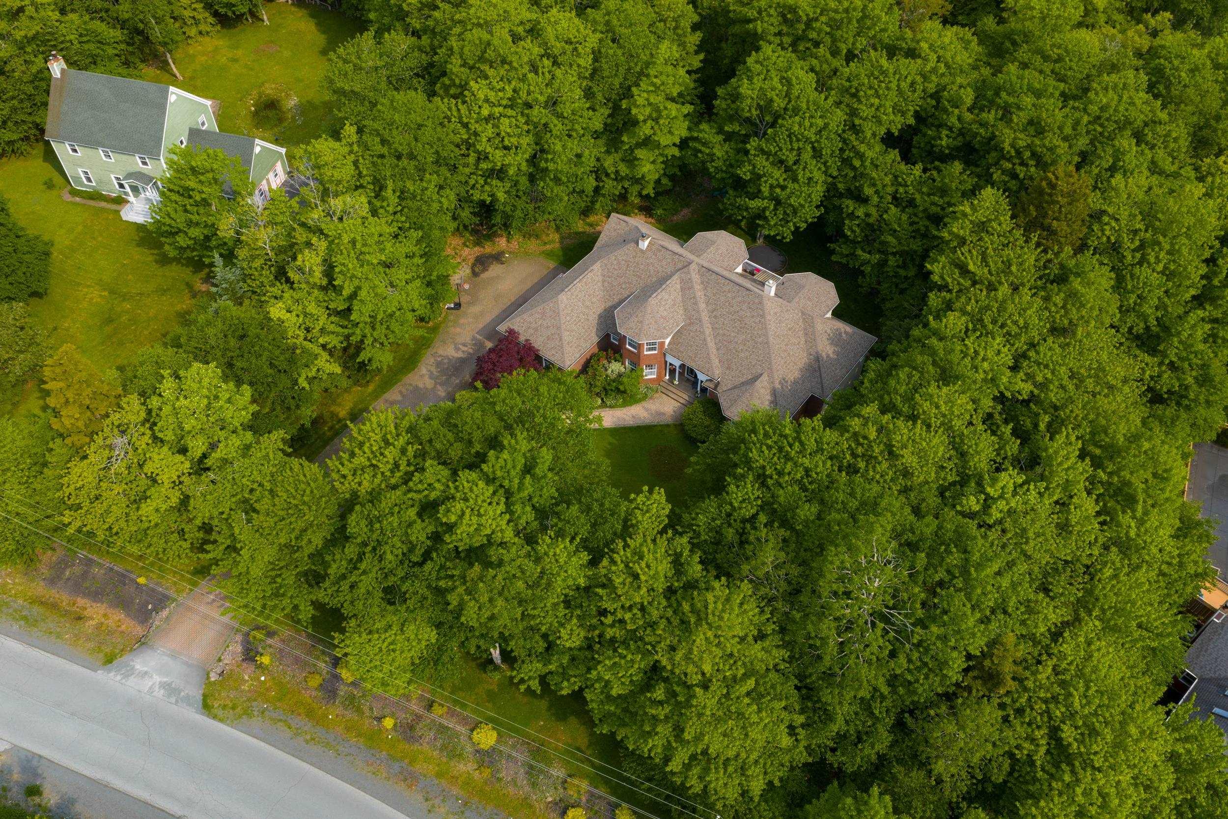 $1,199,900.00: 14 Club House Lane, Hammonds Plains