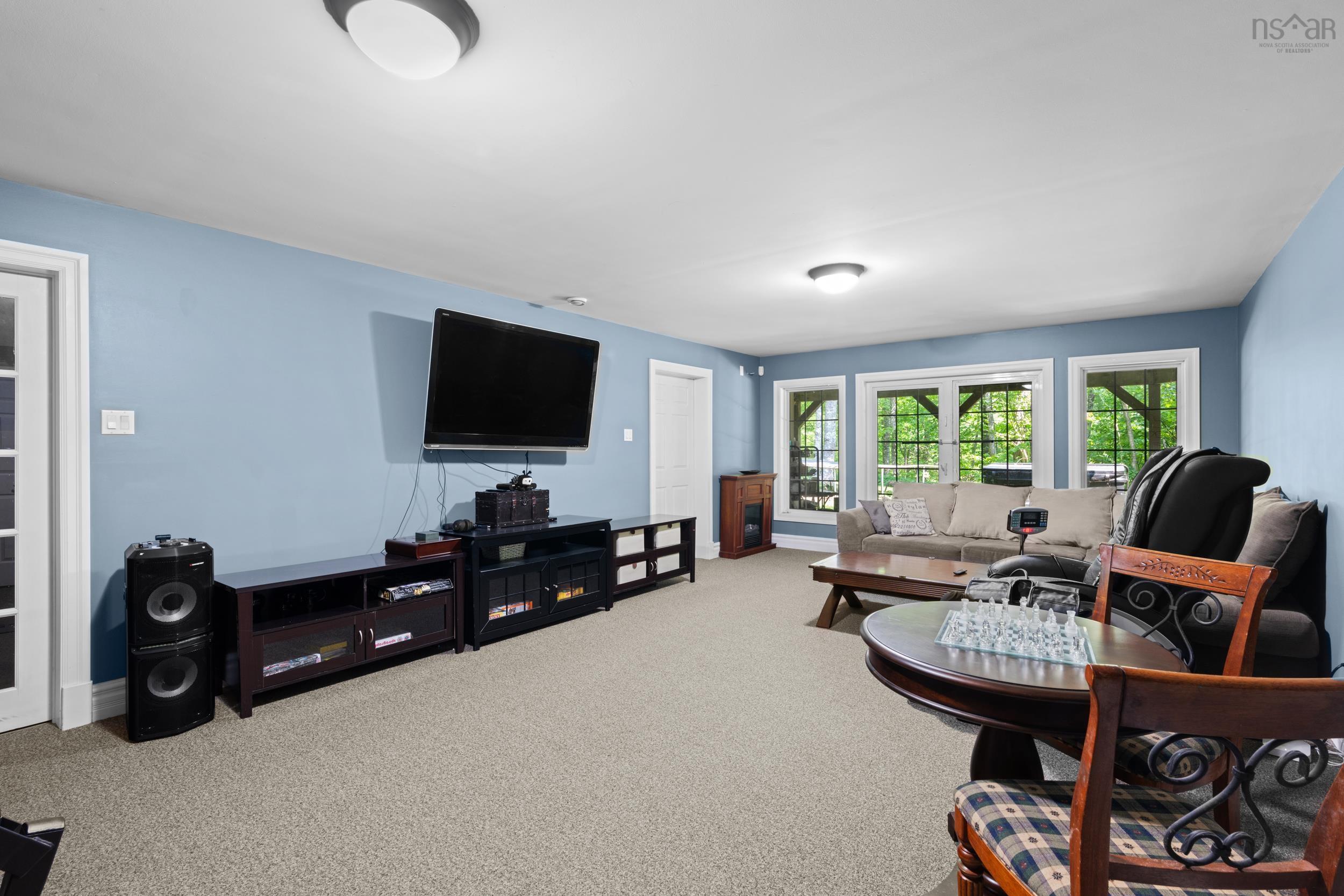 $1,199,900.00: 14 Club House Lane, Hammonds Plains