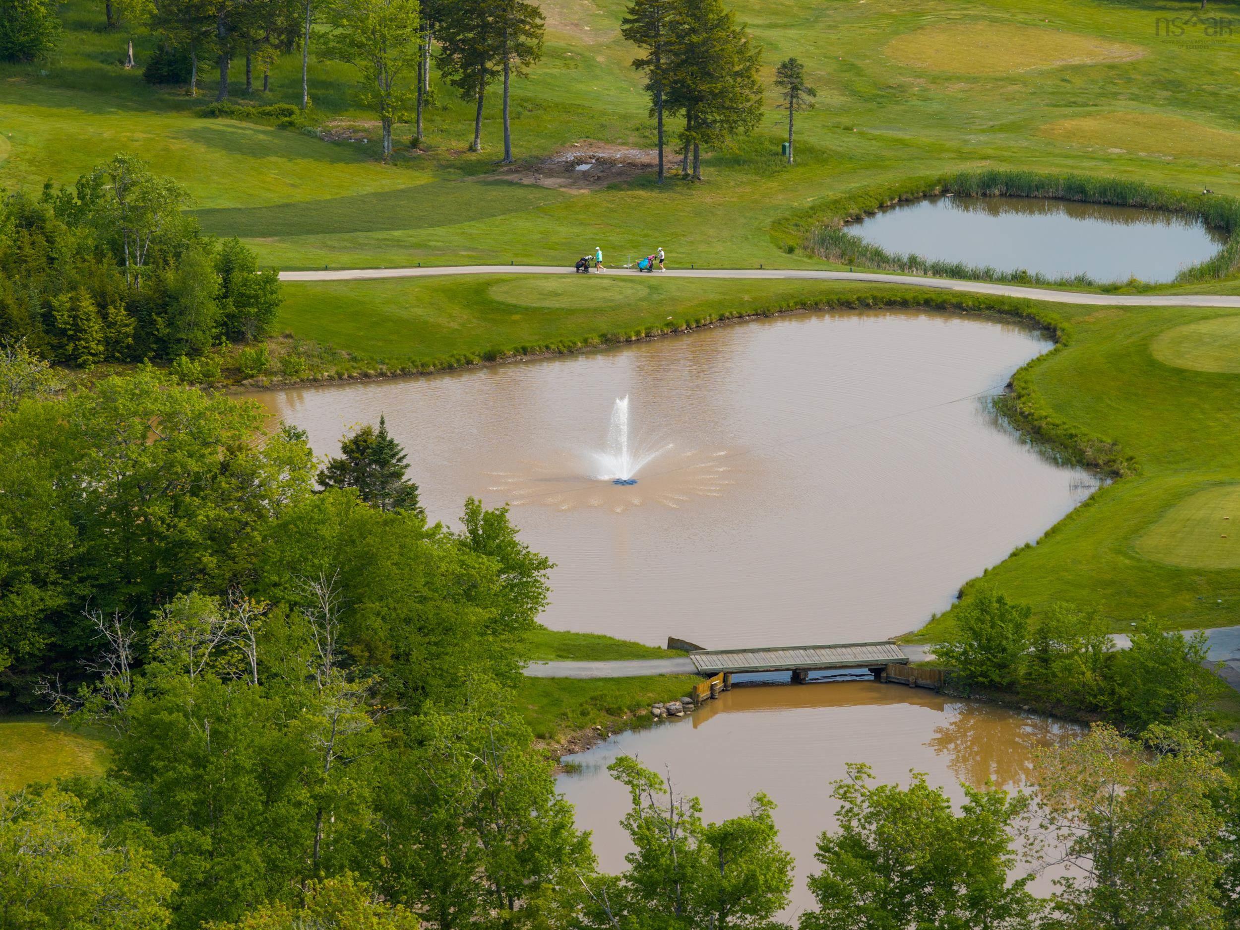 $1,199,900.00: 14 Club House Lane, Hammonds Plains