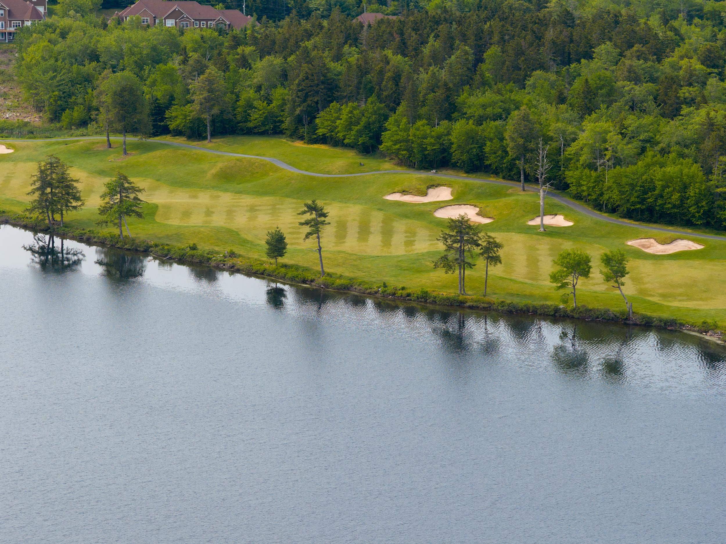 $1,199,900.00: 14 Club House Lane, Hammonds Plains