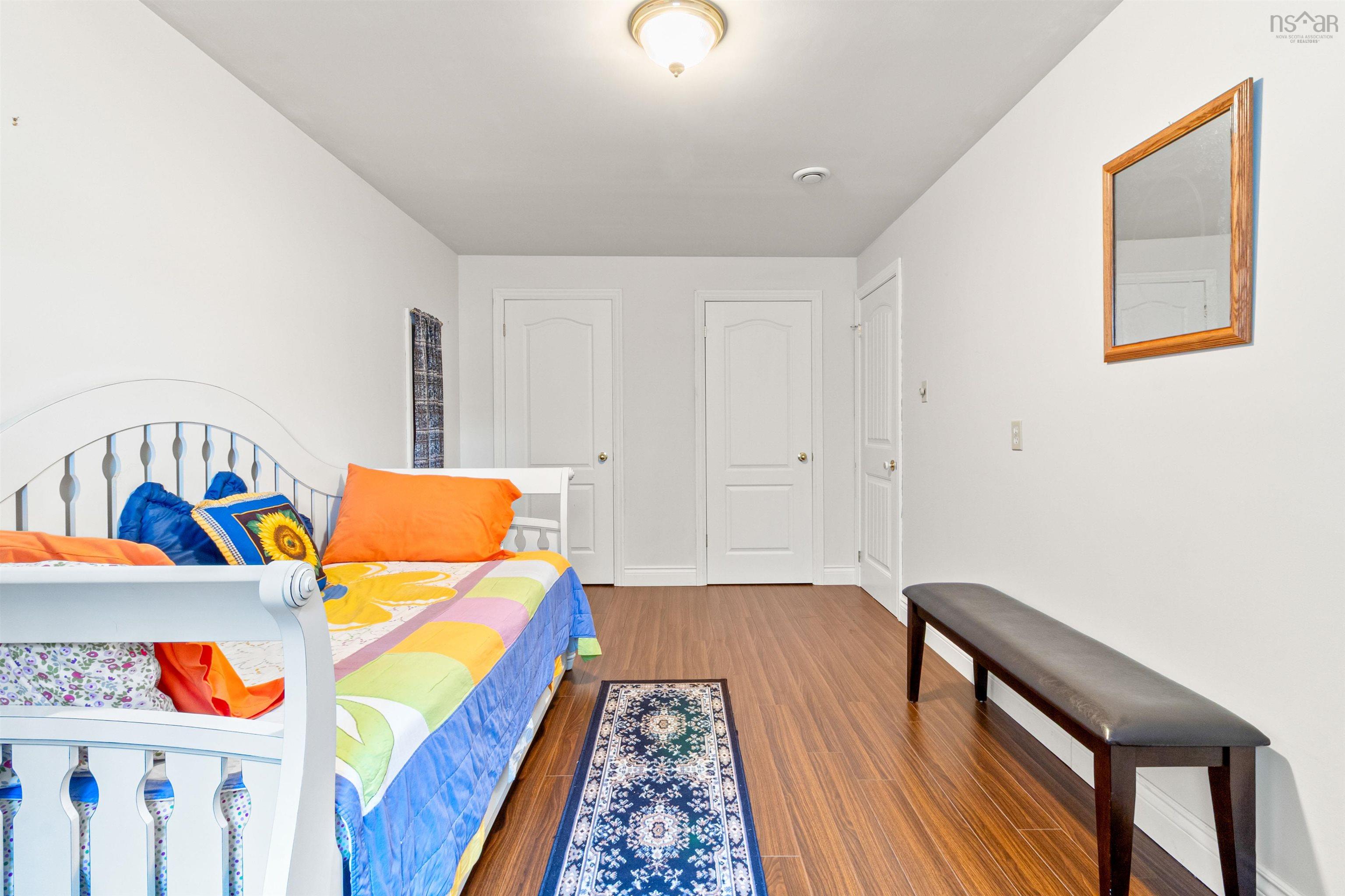 $949,500.00: 385 Lakeview Avenue, Middle Sackville