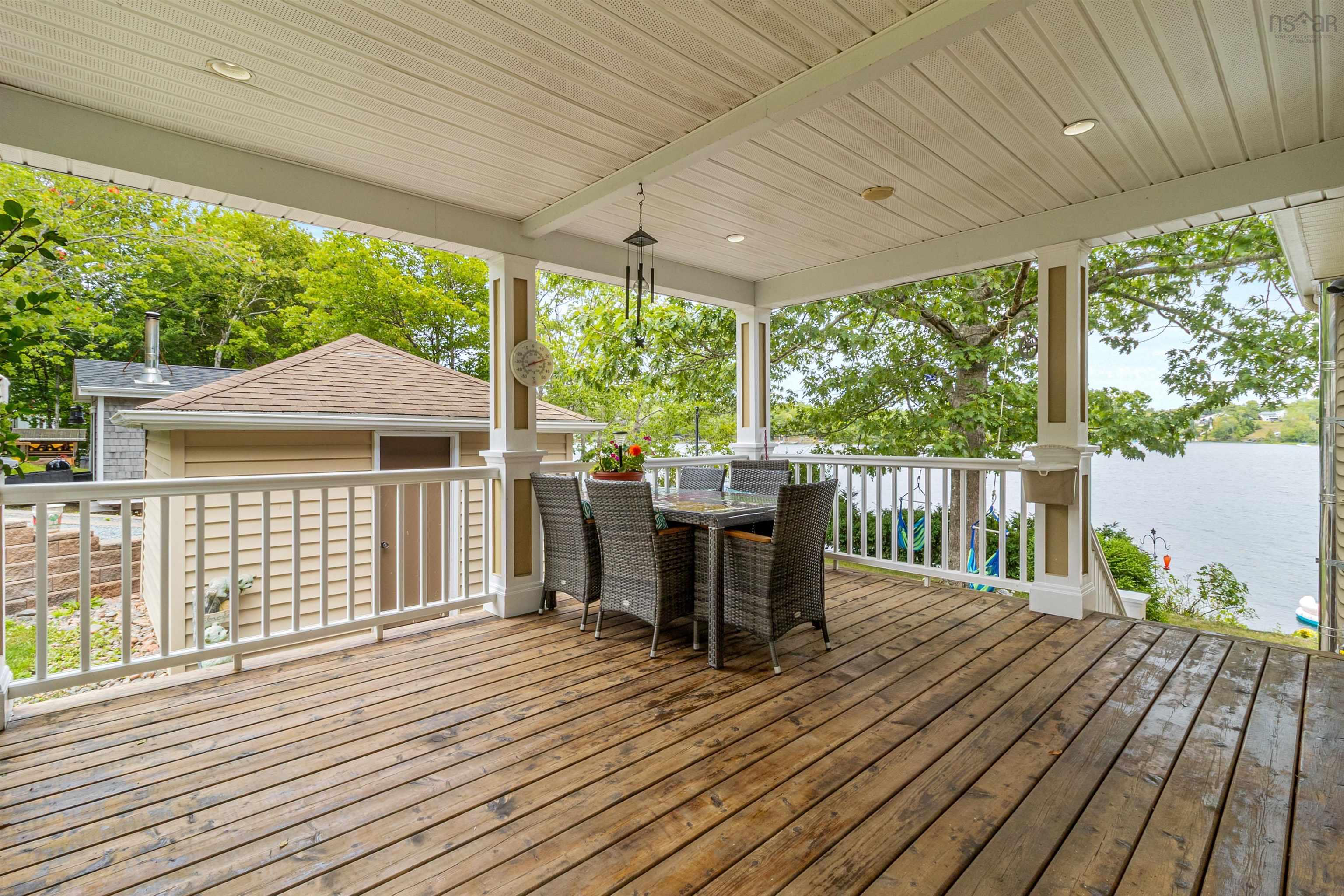 $949,500.00: 385 Lakeview Avenue, Middle Sackville