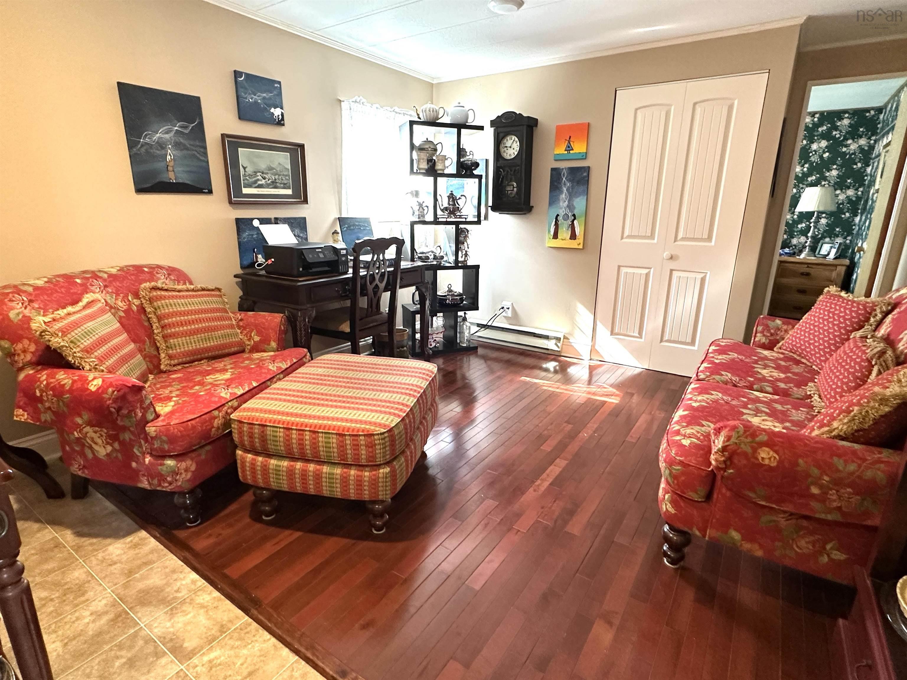 $374,900.00: 86 West Street, Milton