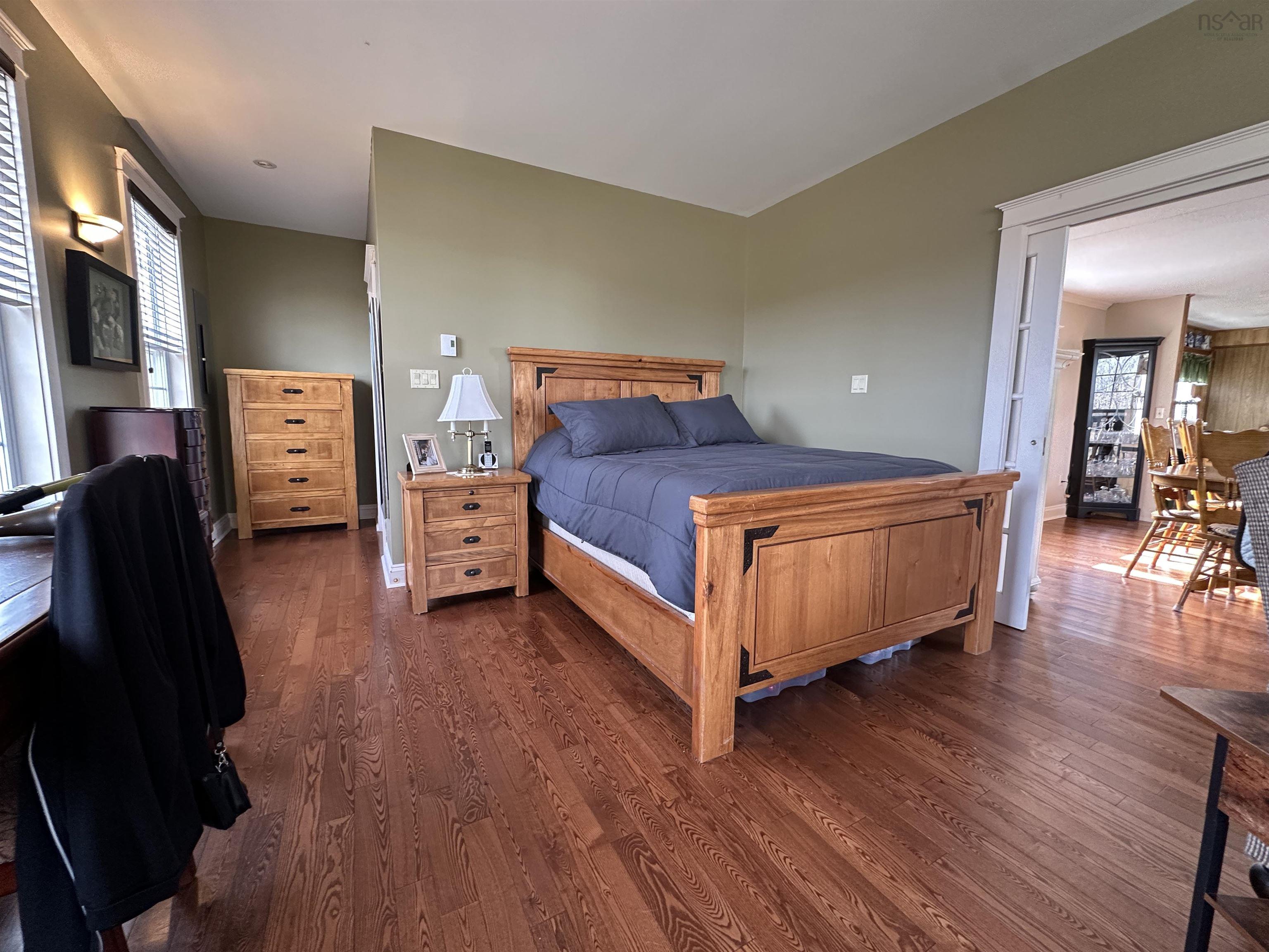 $374,900.00: 86 West Street, Milton