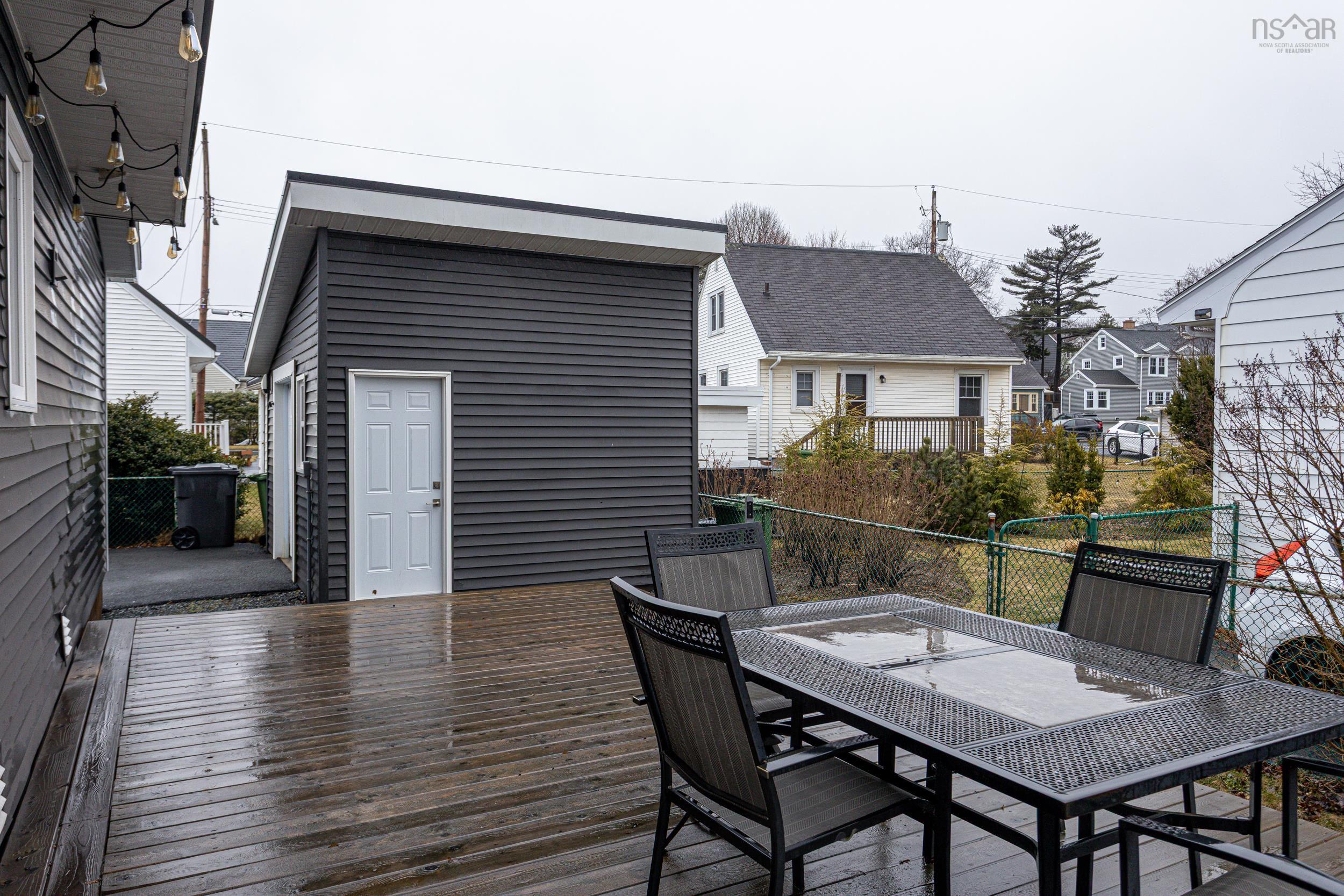 $869,000.00: 3198 Ashburn Avenue, Halifax