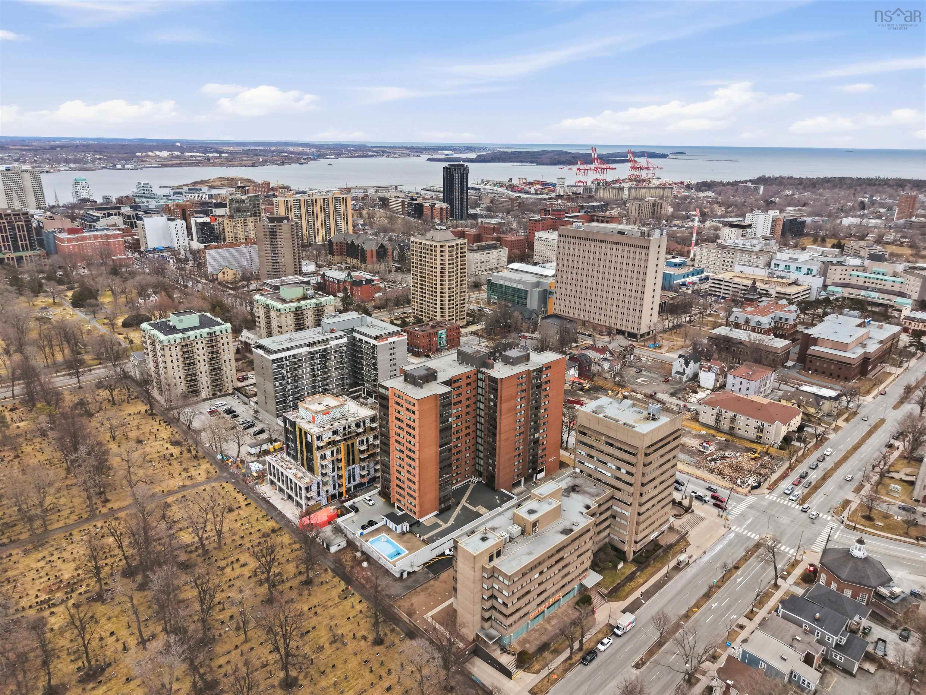 $315,000.00: 806 5959 Spring Garden Road, Halifax