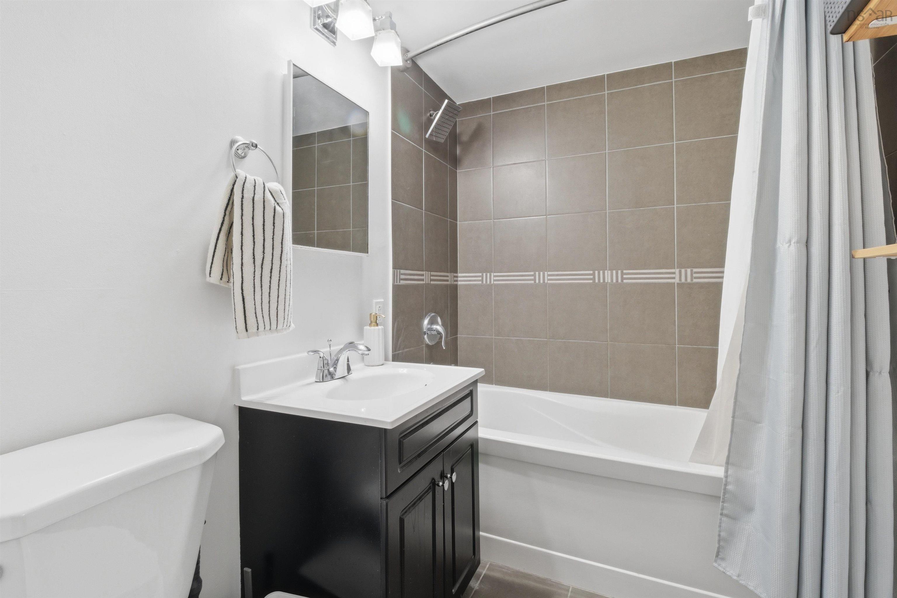 806 5959 Spring Garden Road, Halifax, NS (MLS 202605211)